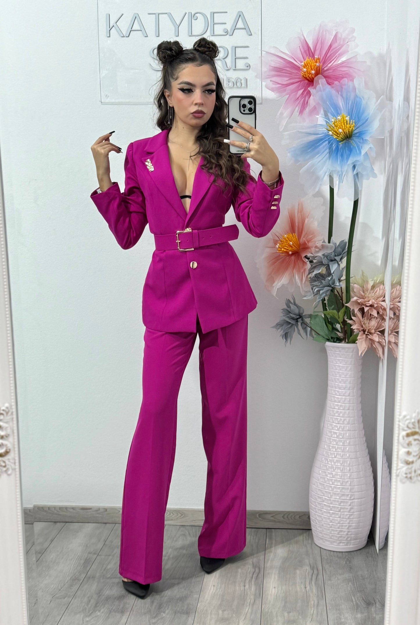 Costum dama fucsia Delia