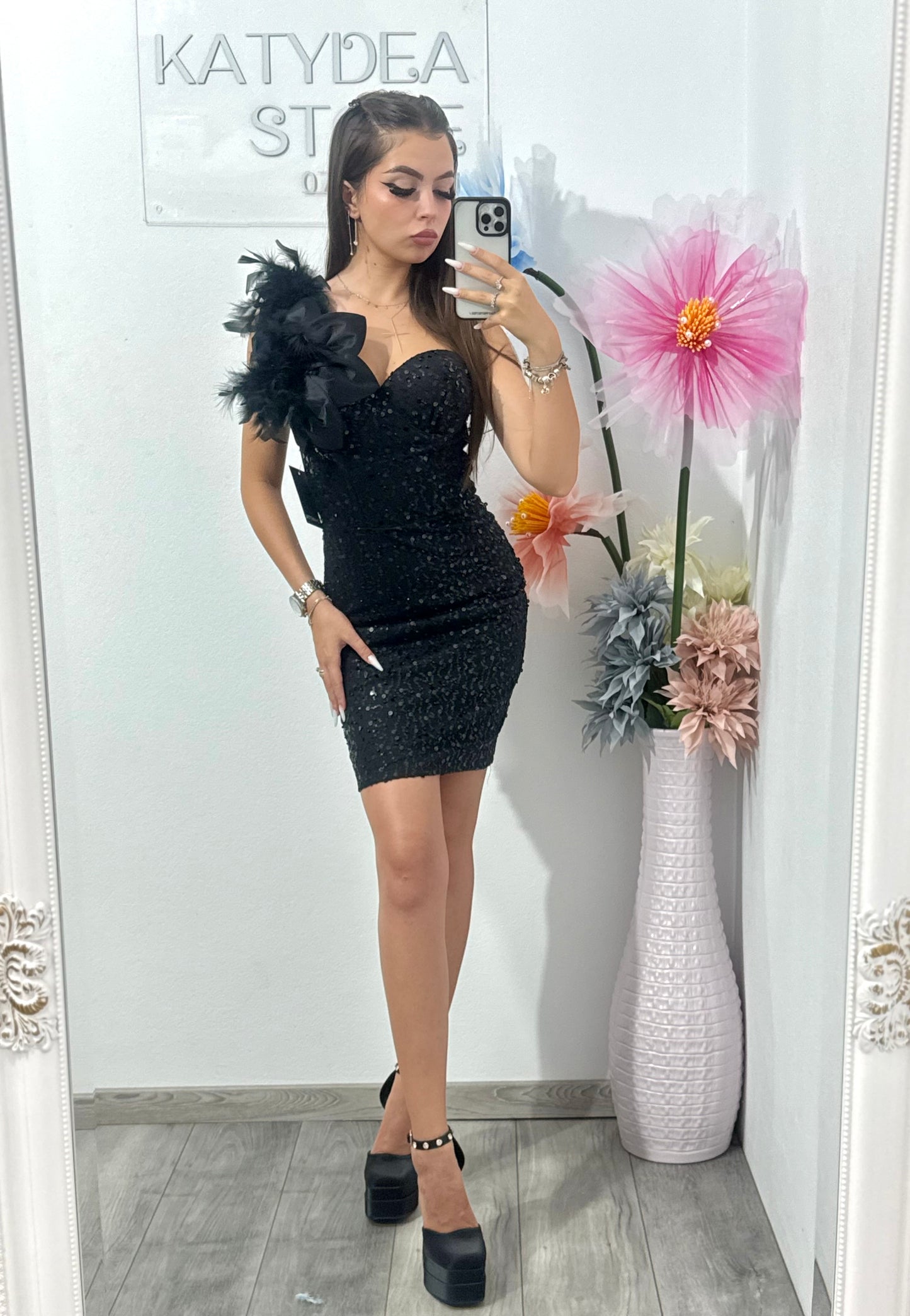 Rochie cu paiete și floare 3D neagră Sparkle