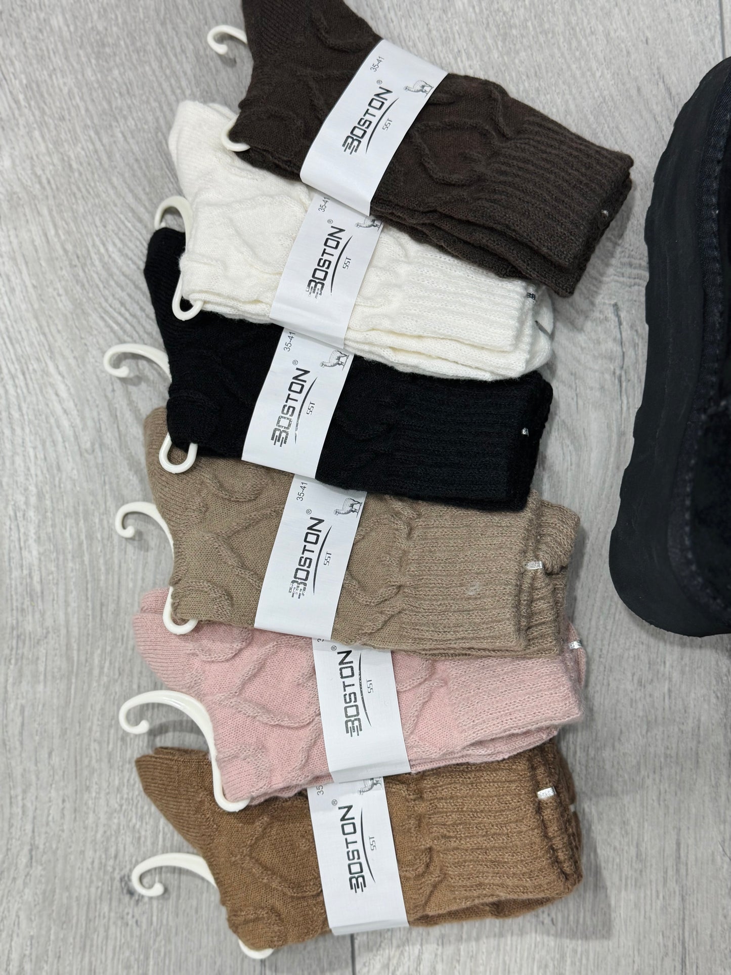 Șosete din lână cu inimioare HEARTS