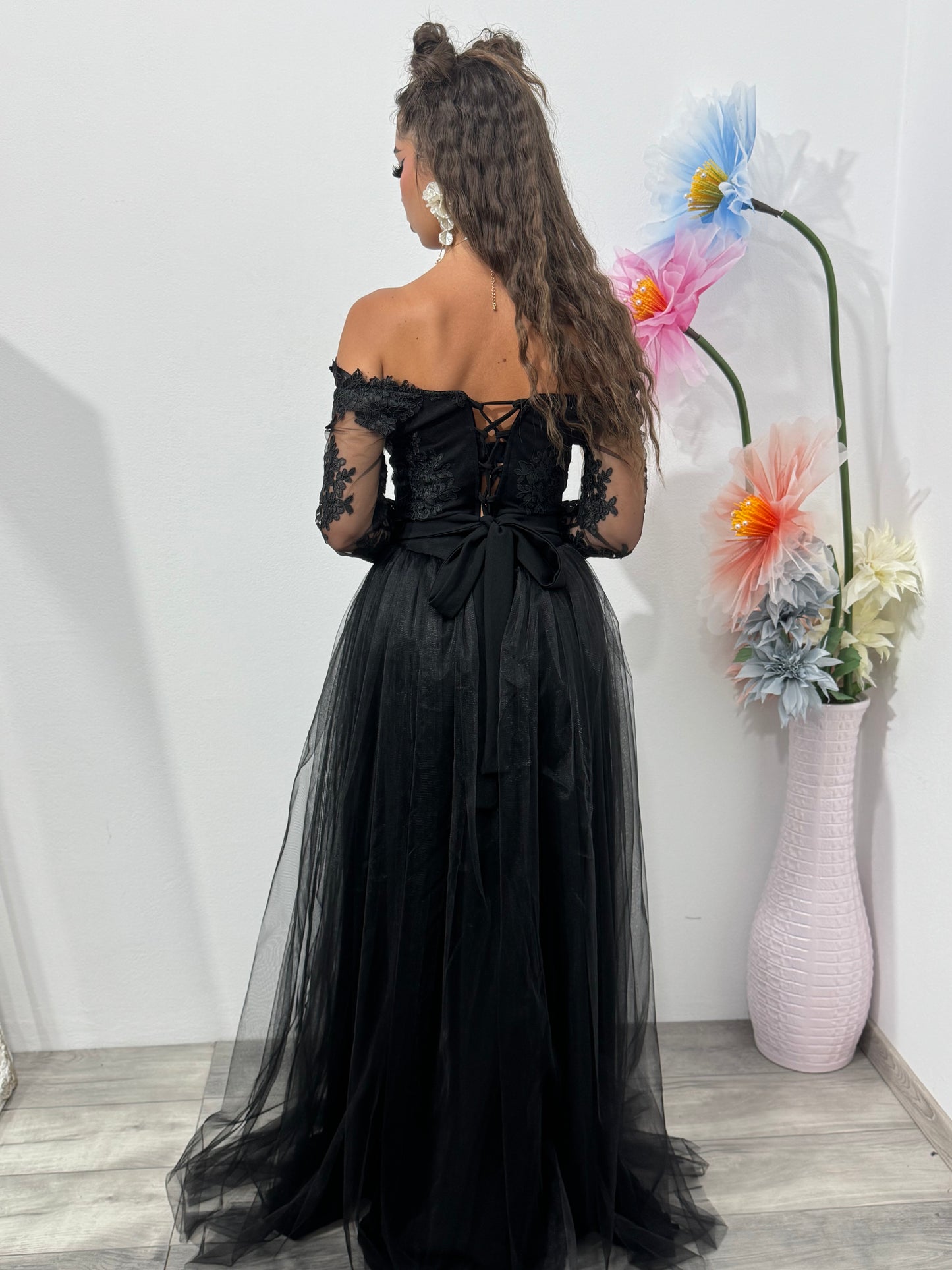 Rochie neagra de seara lunga Vivian din tulle si dantela