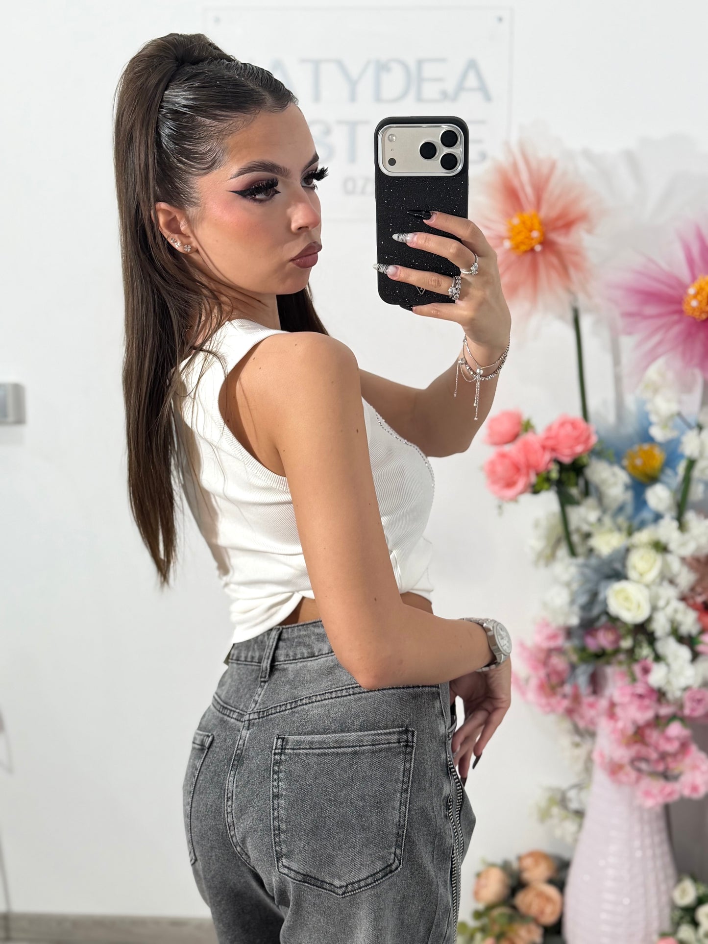 Top alb accesorizat PAULA
