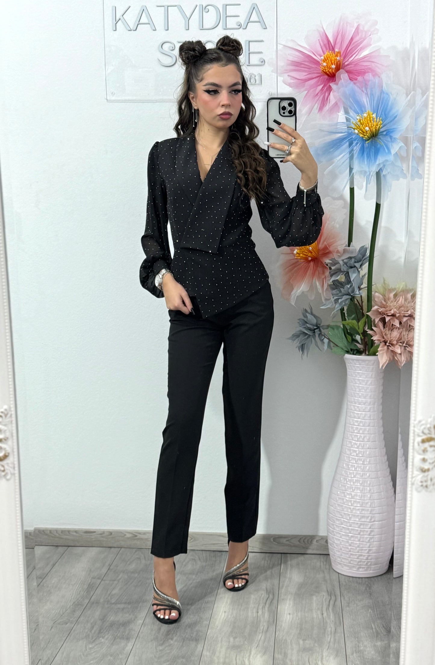 Costum negru Sabina