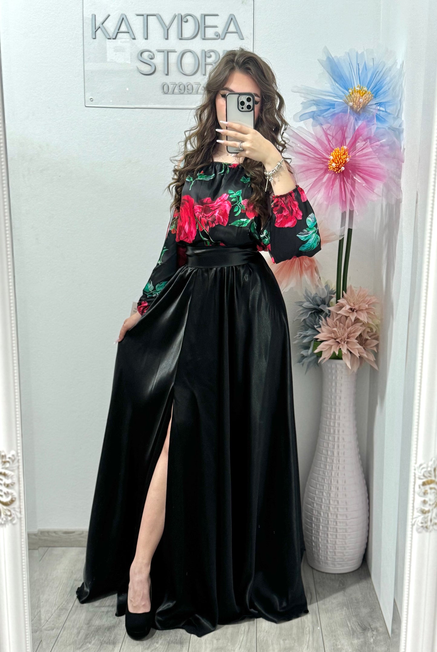 Rochie elegantă din satin Rosses