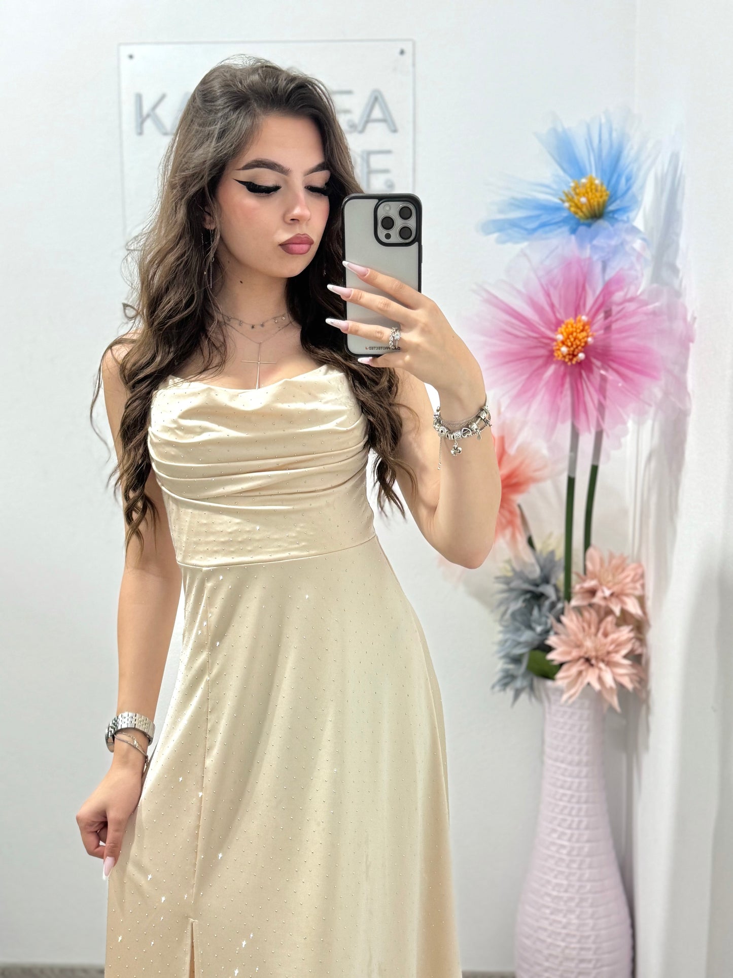 Rochie elegantă cu cristale crem Glam