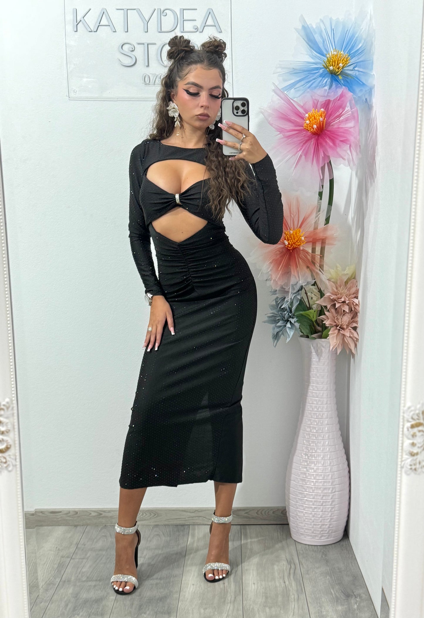 Rochie midi neagra cu cristale negre ștanțate Glam