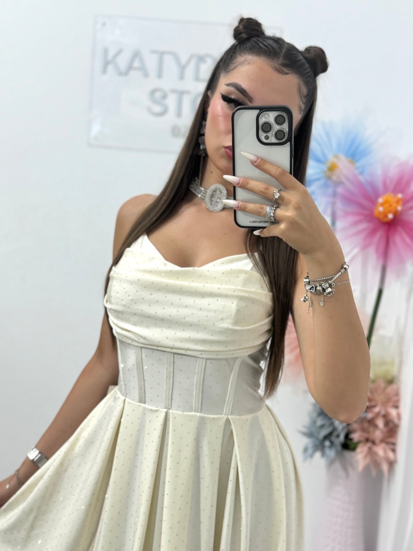 Rochie cu cristale ștanțate și corset Monica crem
