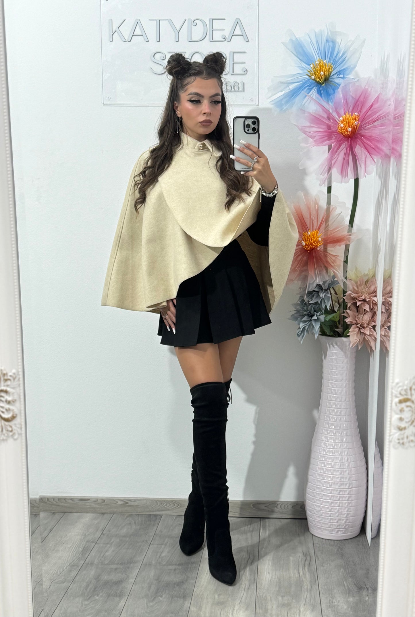 Capa beige Alexia