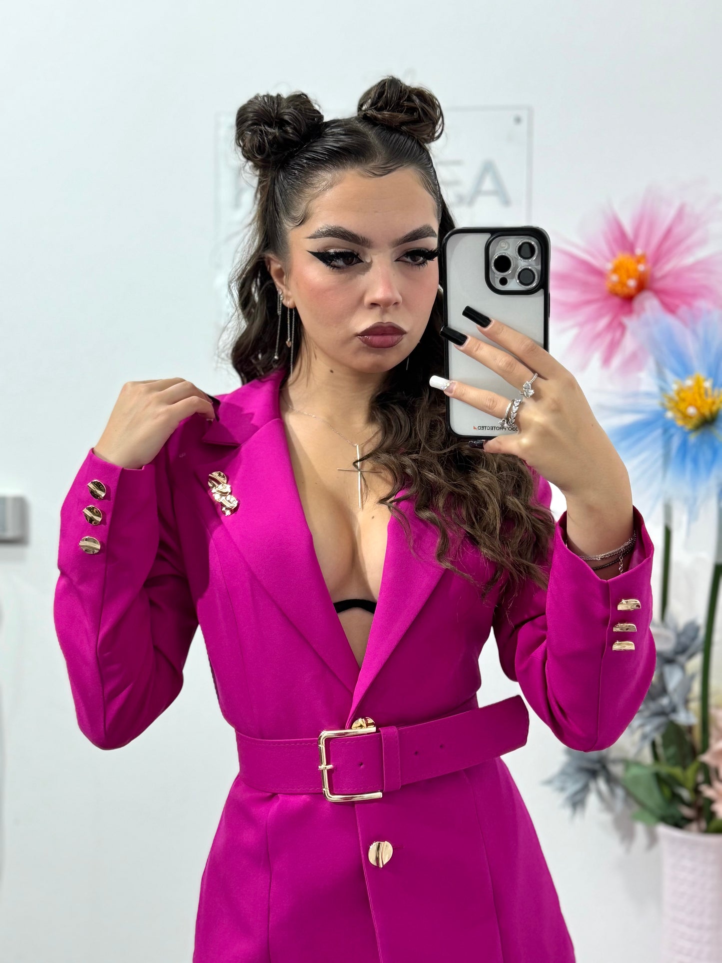 Costum dama fucsia Delia