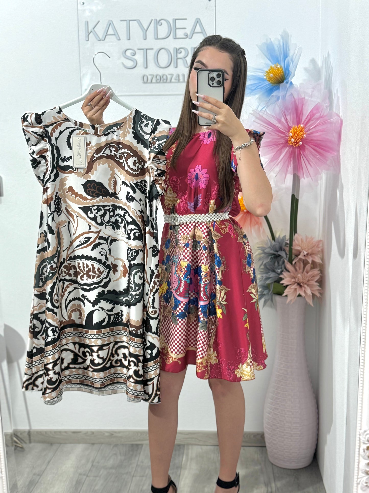 Rochie tip A satinata cu imprimeu