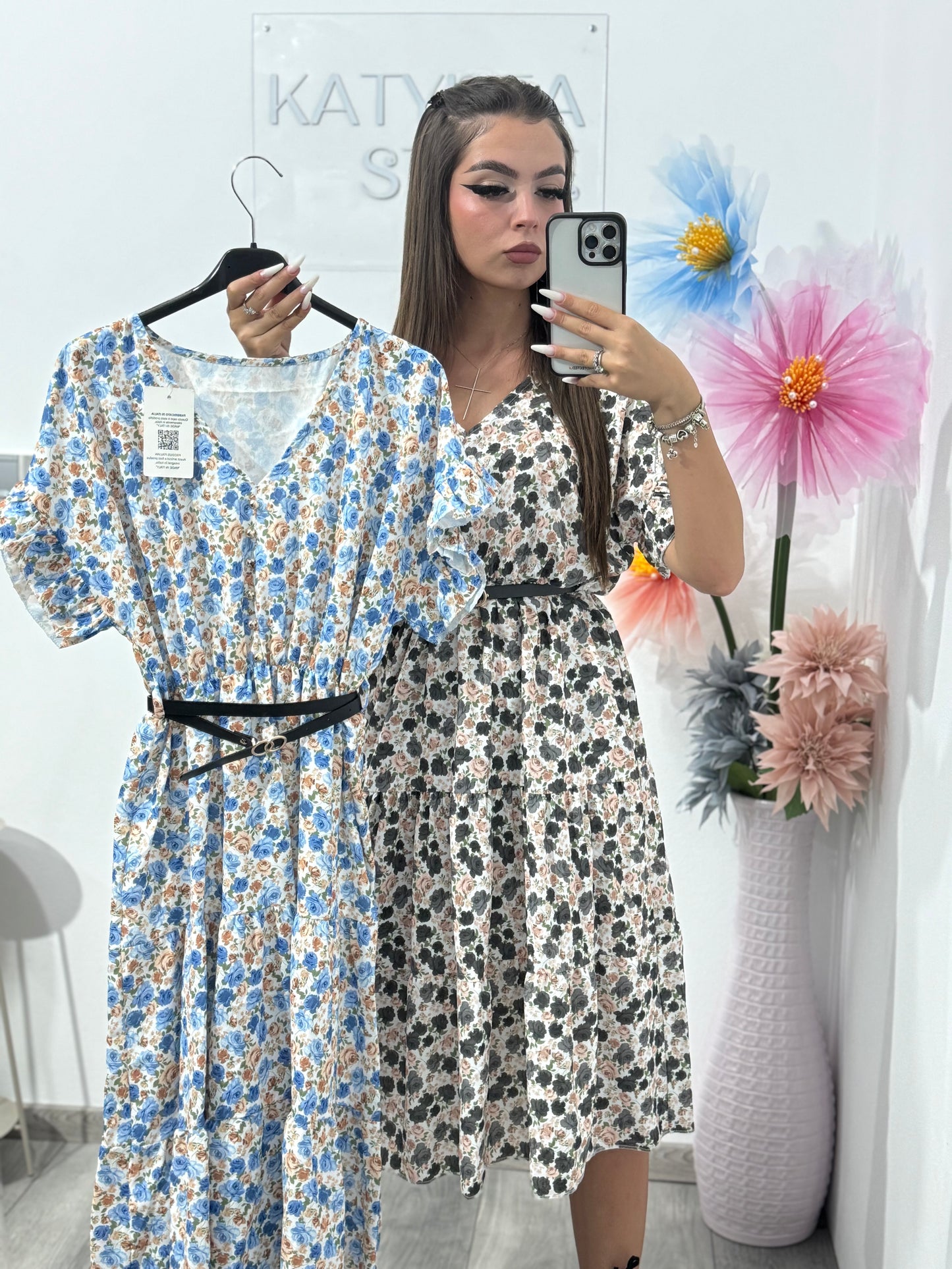 Rochie cu imprimeu floral și năsturași Myra