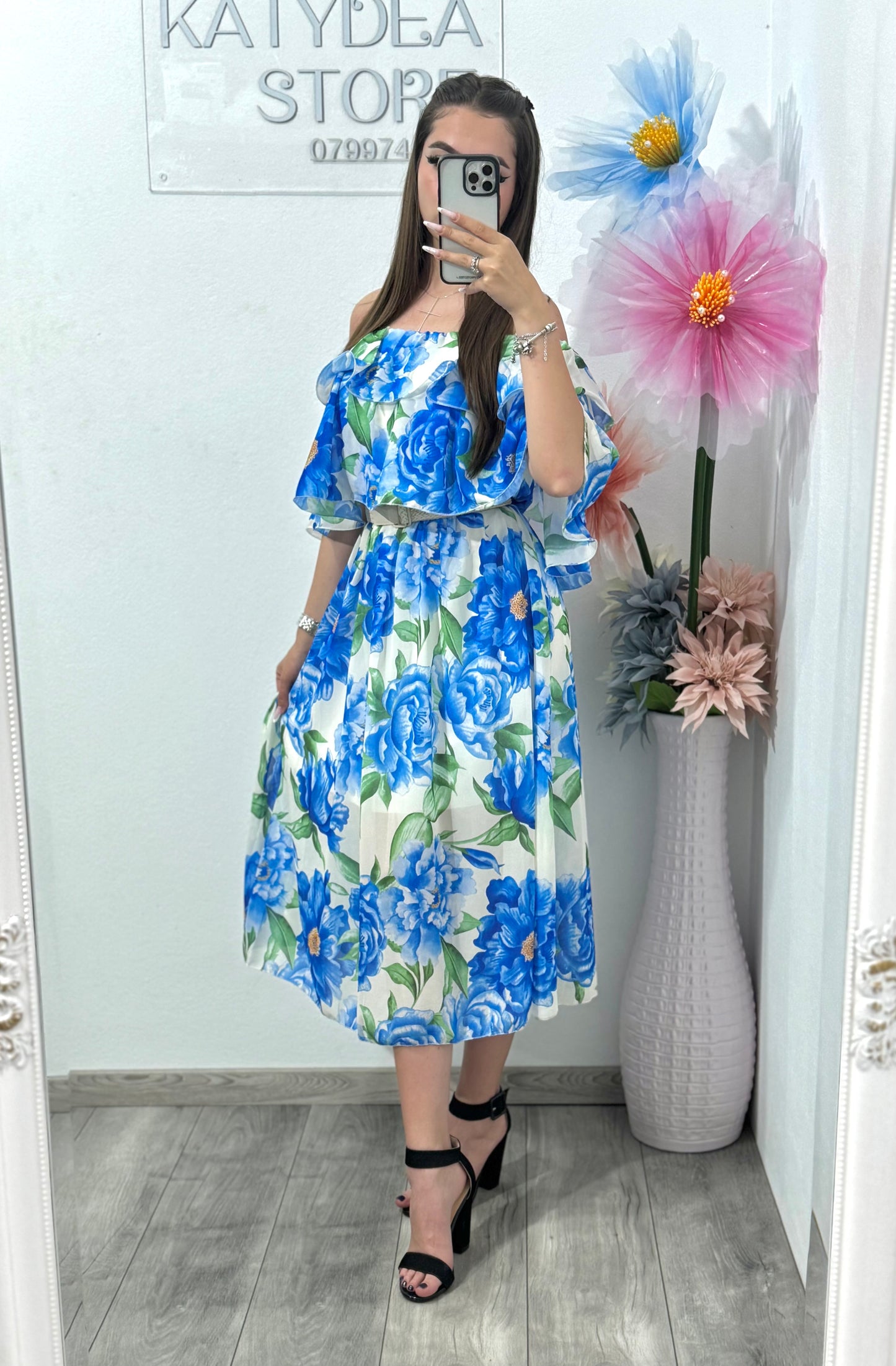 Rochie cu imprimeu floral bleu