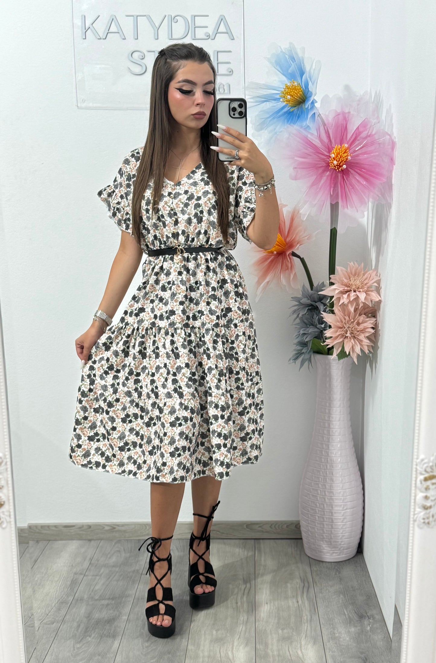 Rochie cu imprimeu floral și năsturași Myra