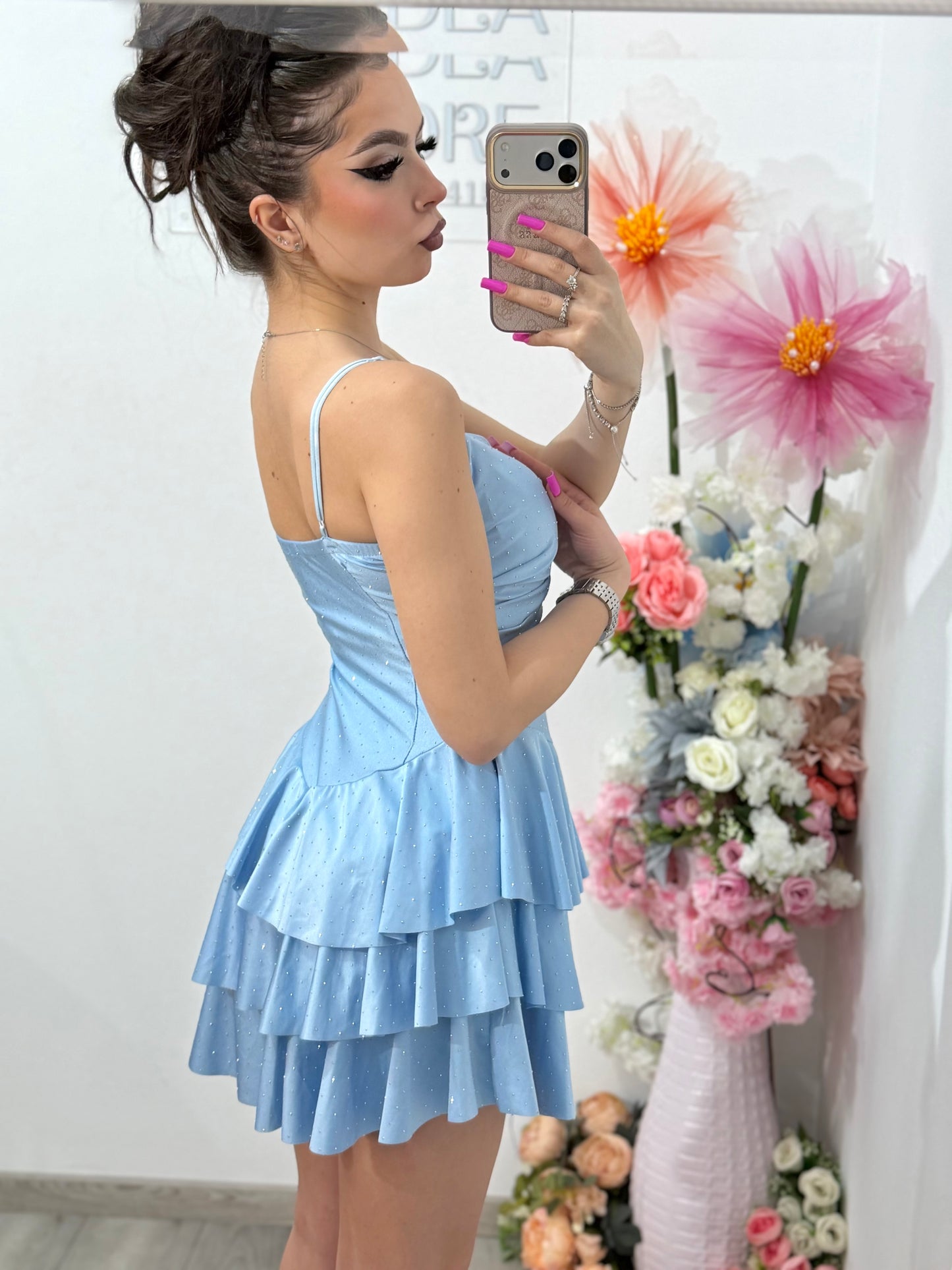 Rochie scurta babyblue cu cristale ștanțate ZONIA