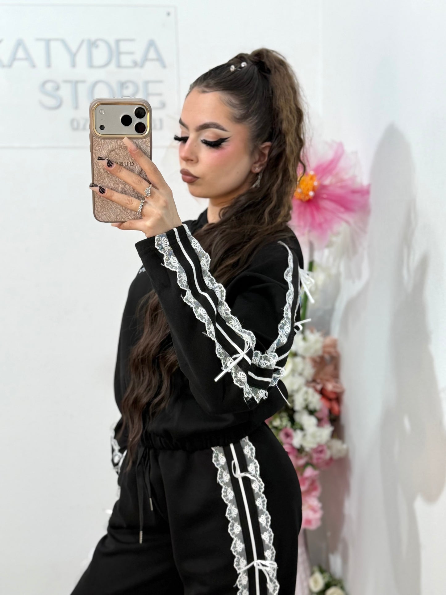 Compleu negru cu fundițe DELIA