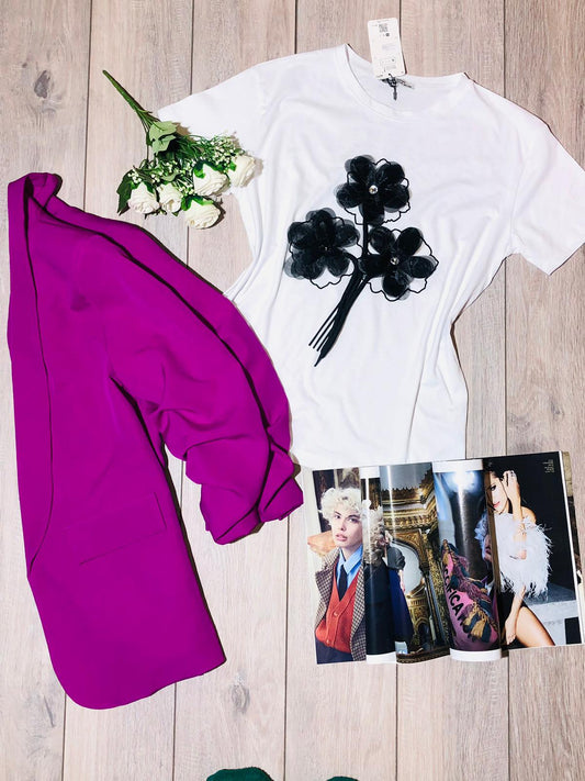 Tricou black flowers