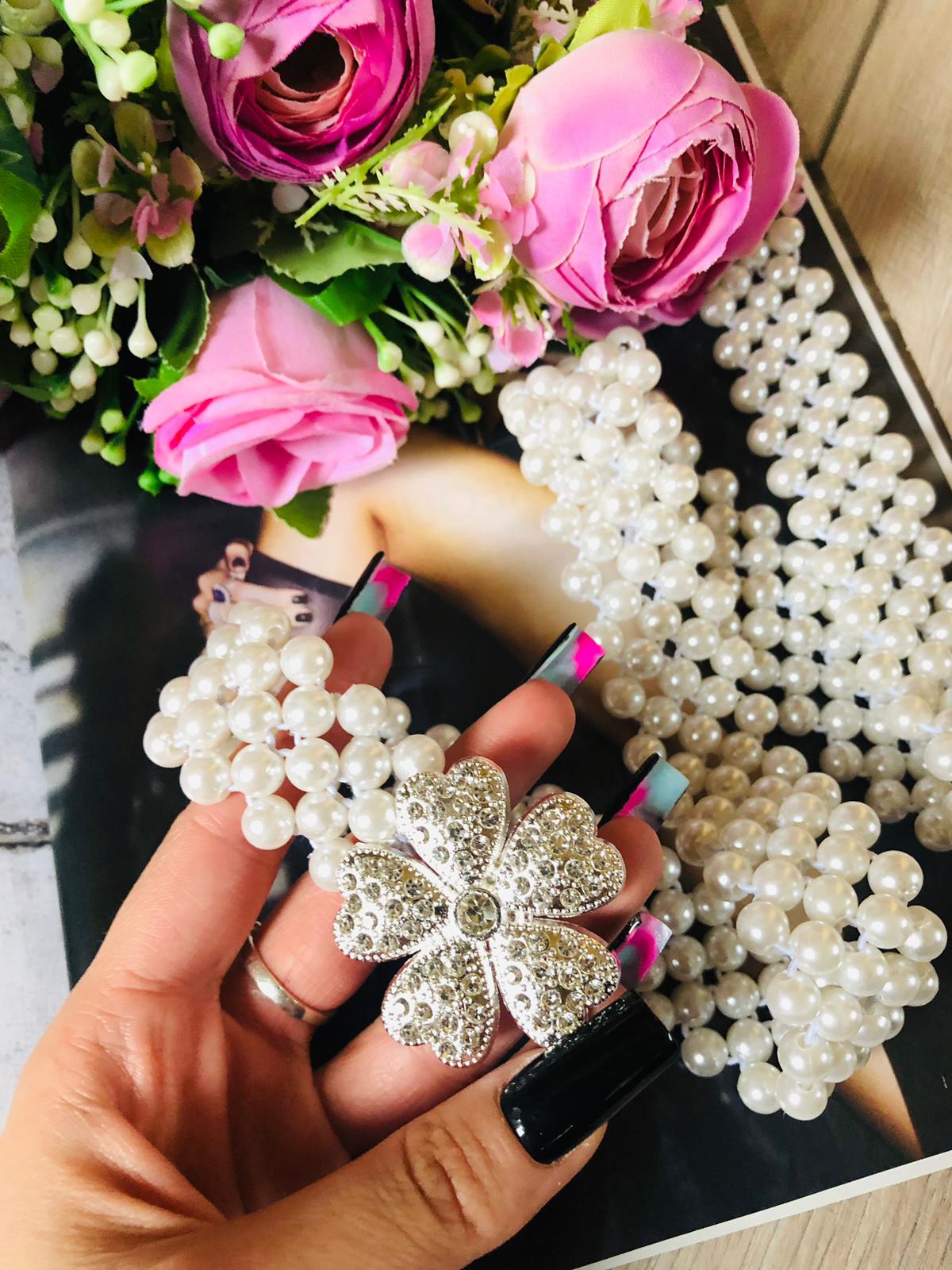 Curea perle Flower