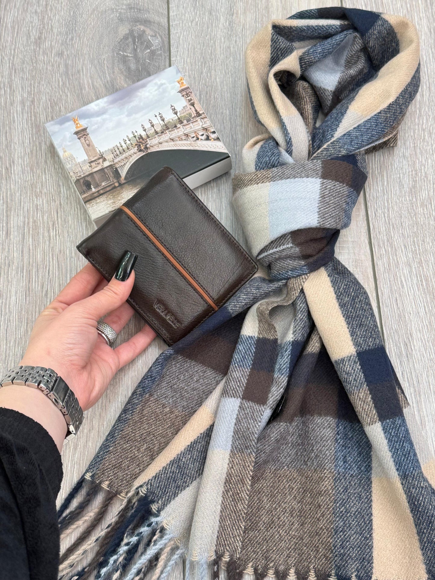Set cadou ptr barbati Paris