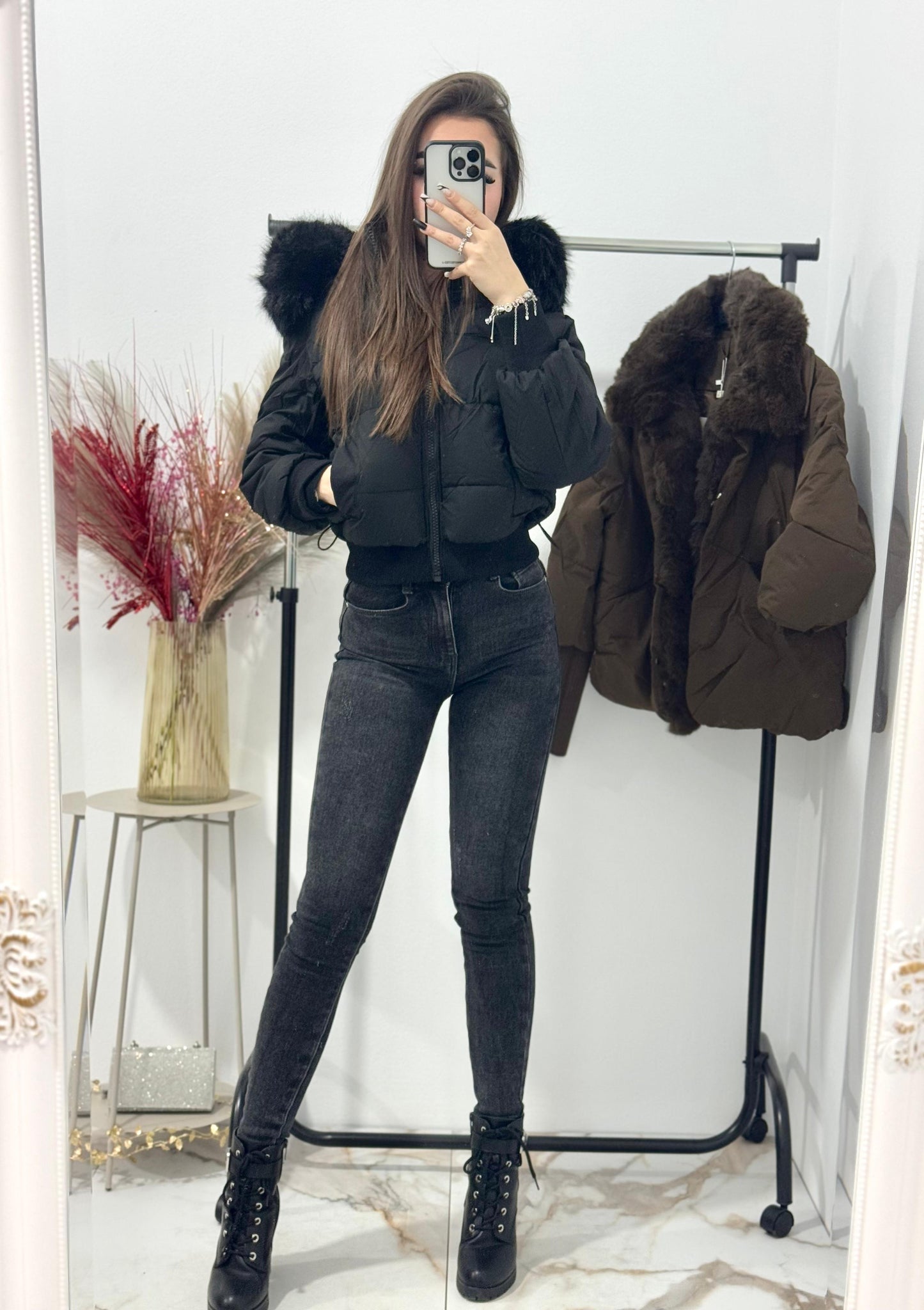 Geaca neagra Fiona