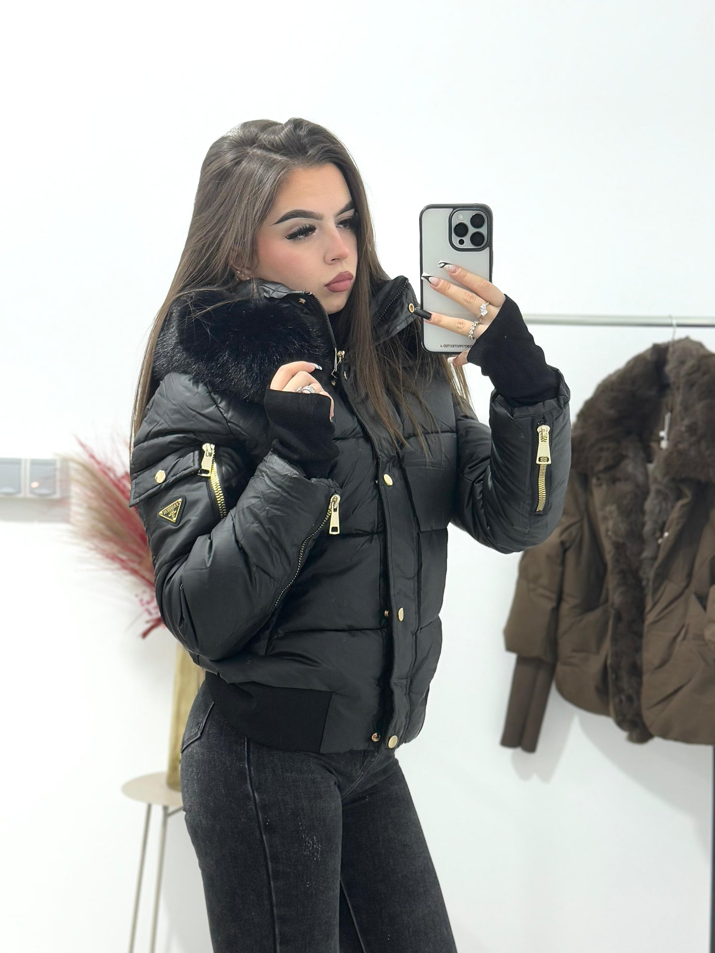 Geaca neagra Silvia