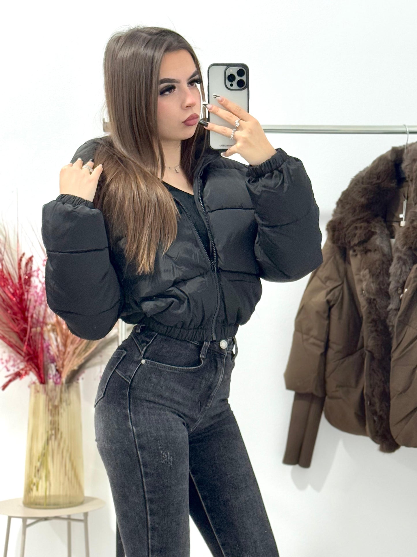Geaca neagra Xenia