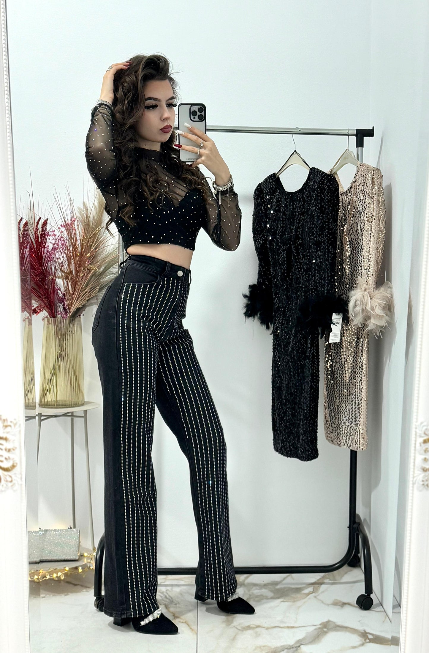 Jeans negru cu cristale stanțate
