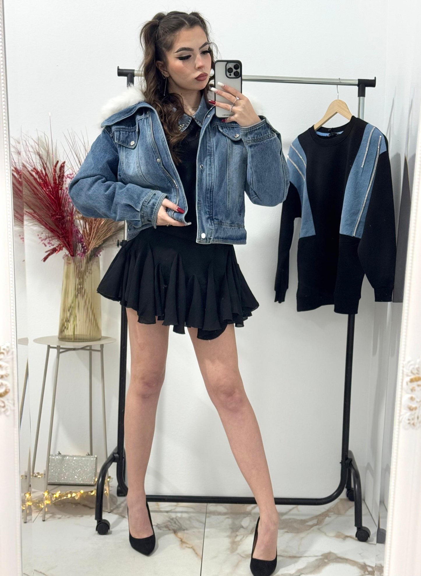 Geaca din denim imblanita