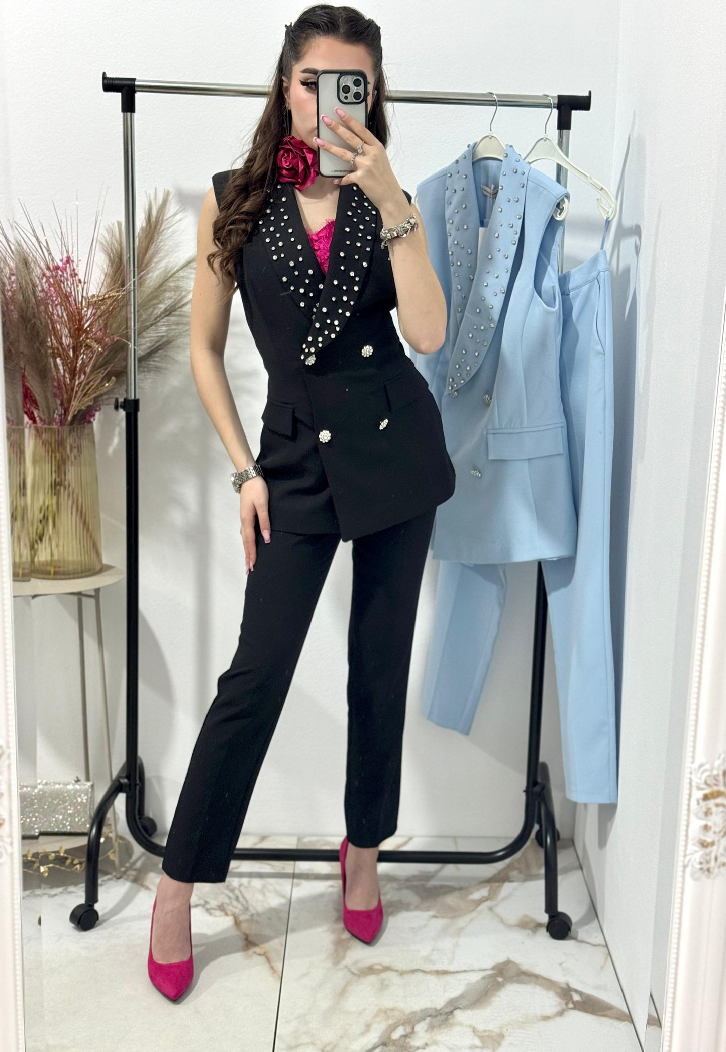 Costum elegant cu vesta Delia