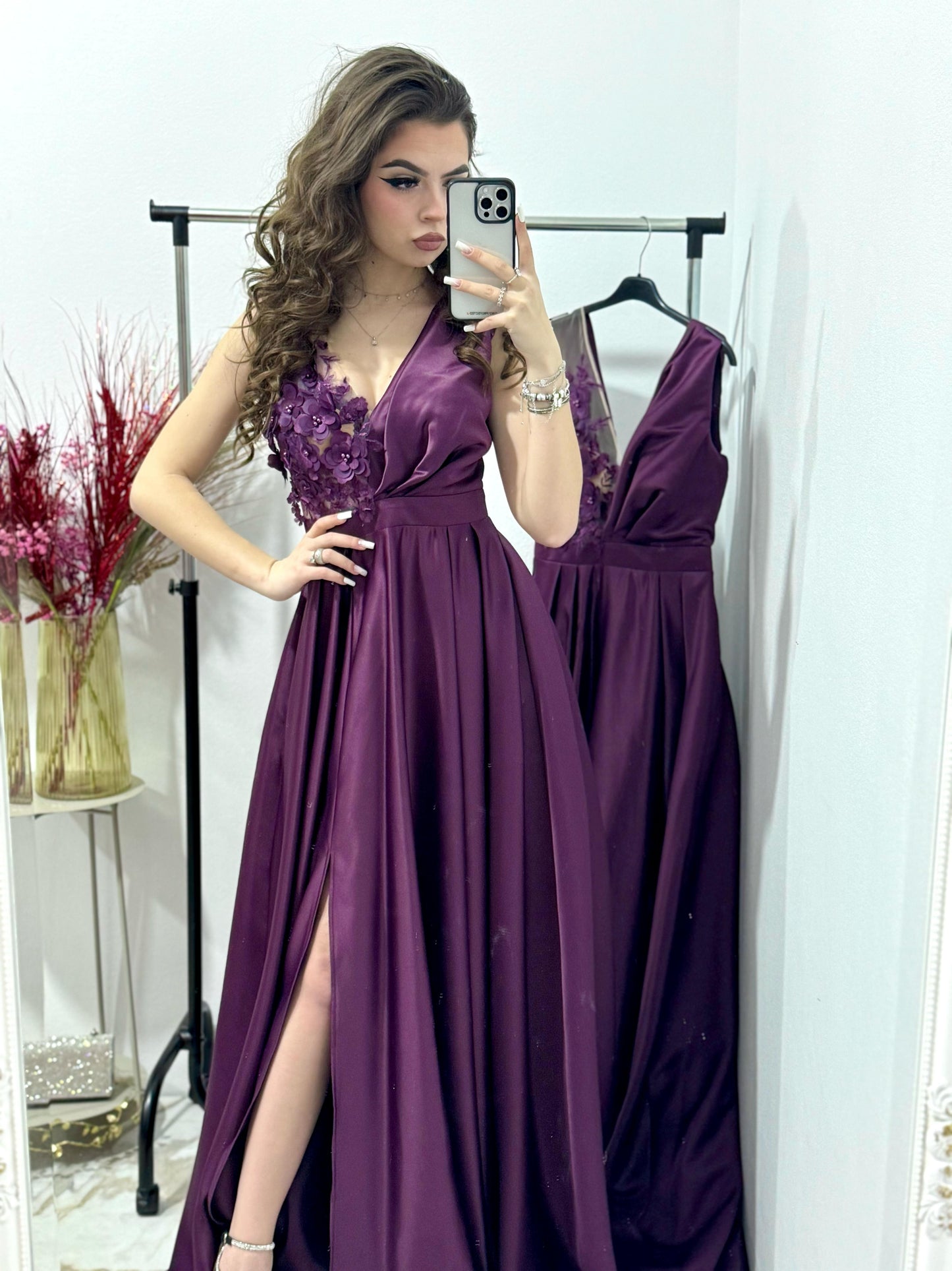 Rochie lunga cu dantela 3D mov-pruna Adette