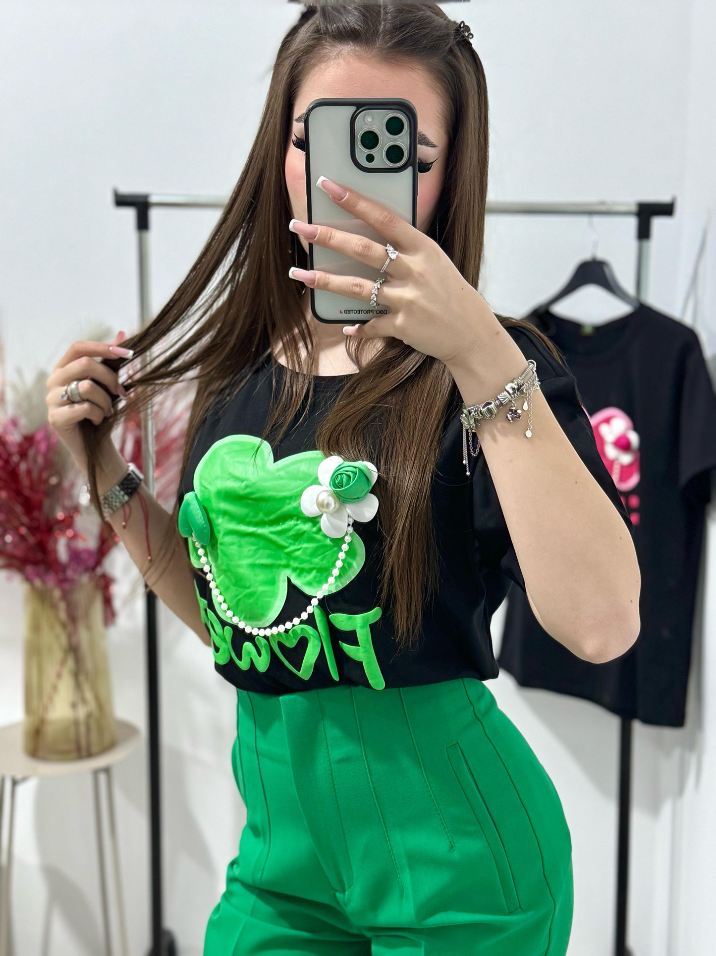 Tricou negru Flower
