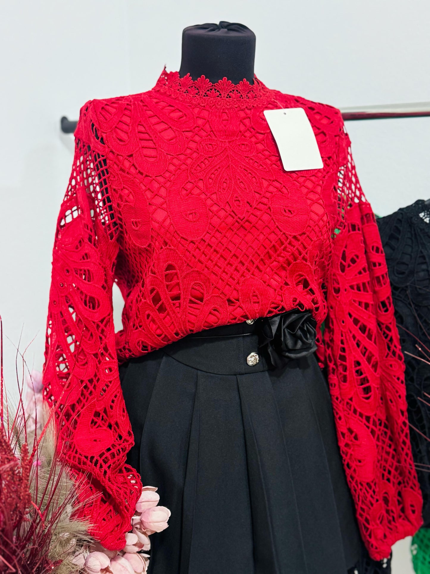 Bluza din dantela sparta Sofia