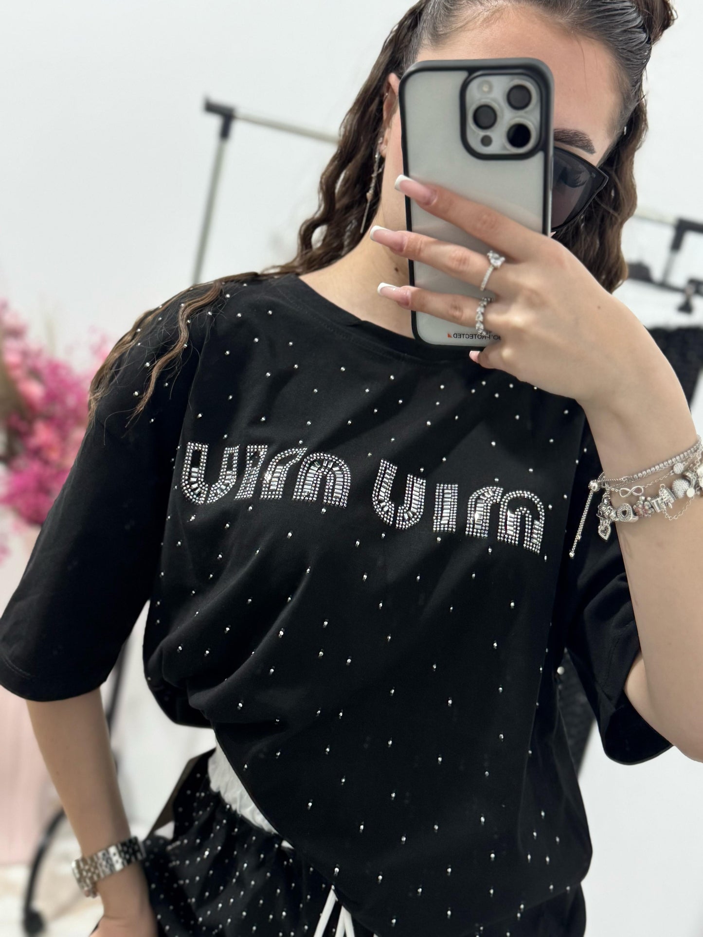 Tricou negru ștanțat MM