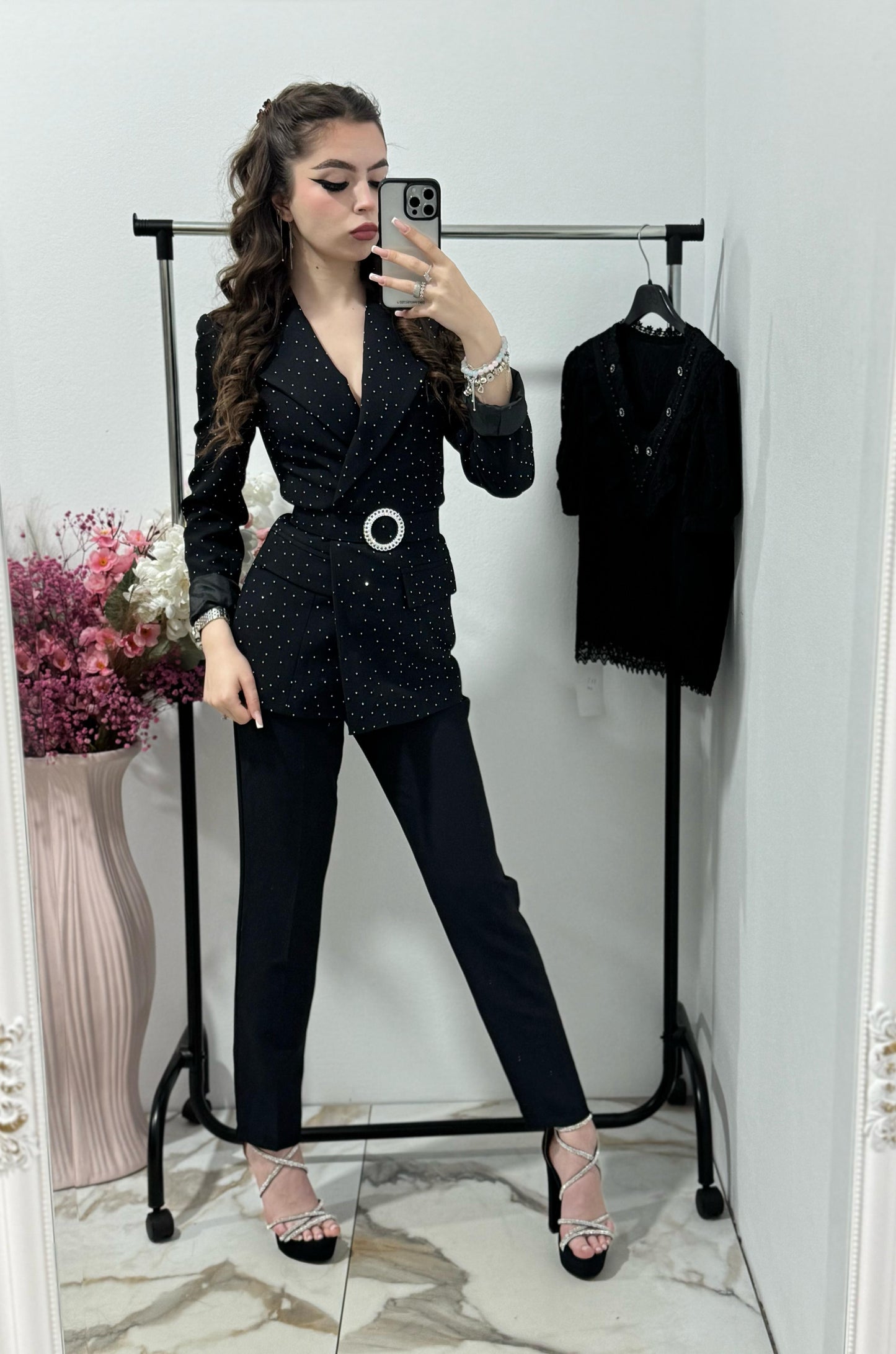 Compleu negru stantat Yasmine