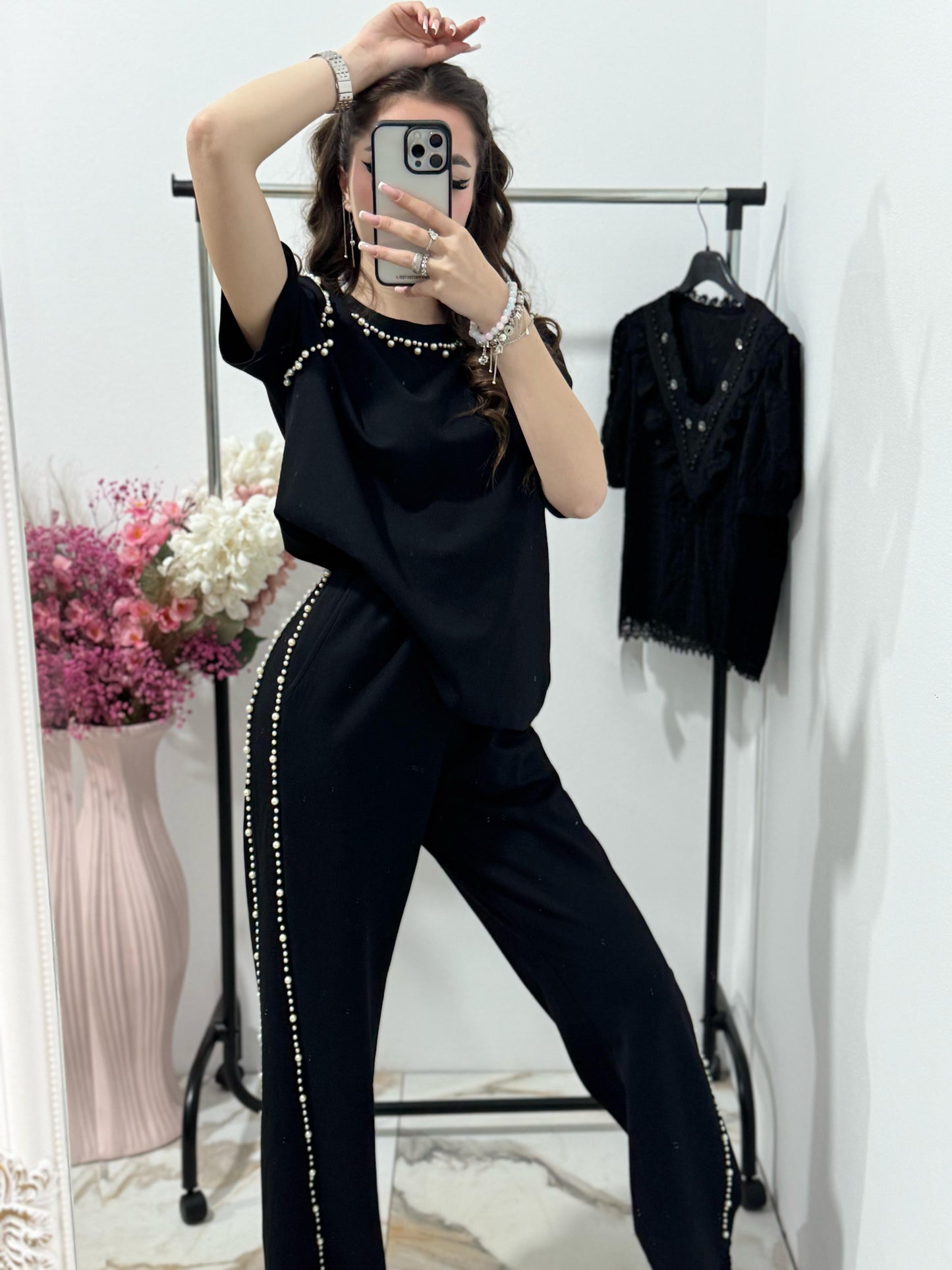 Compleu negru cu perle Iris