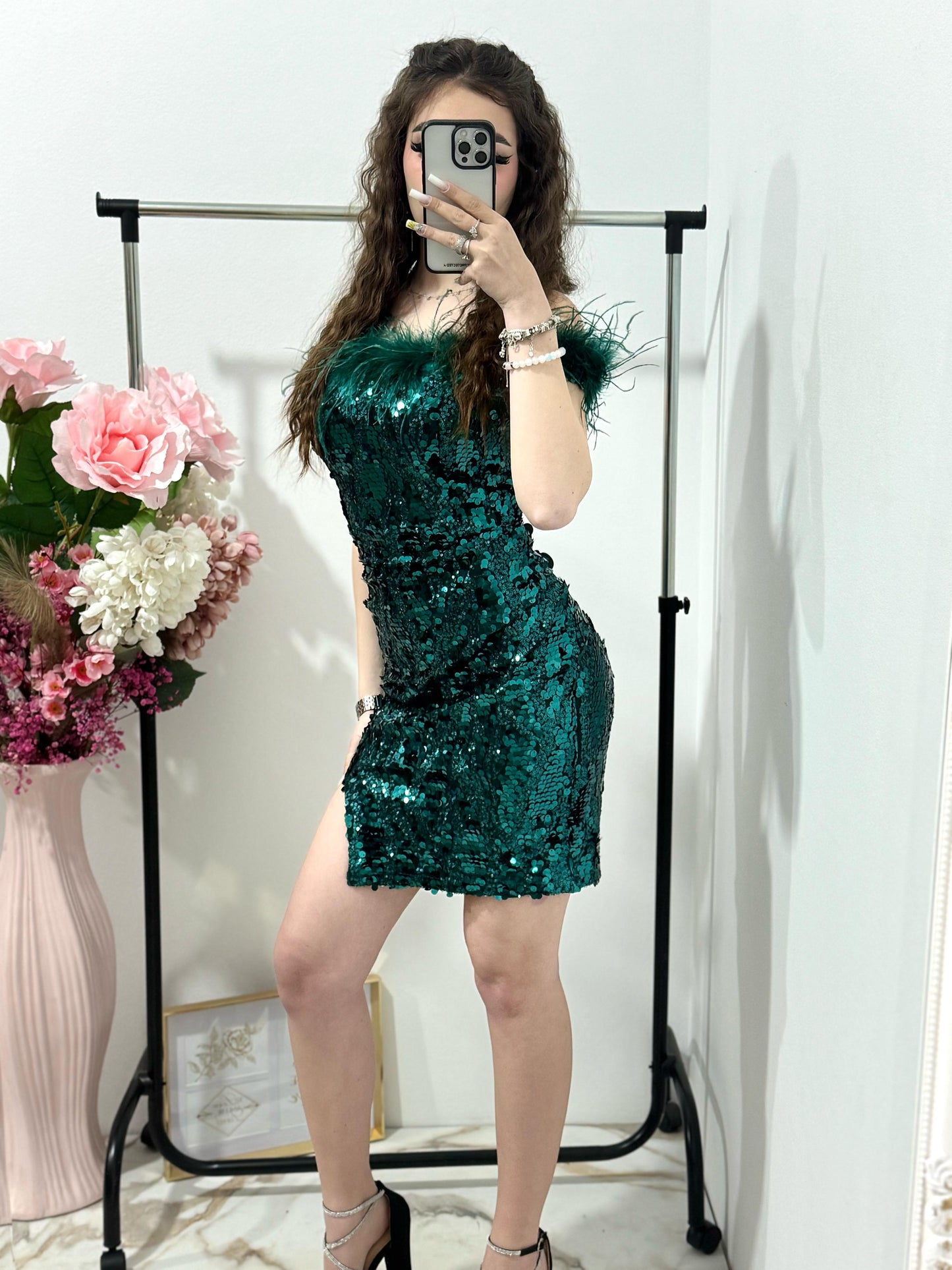 Rochie scurta din paiete verde Bianca