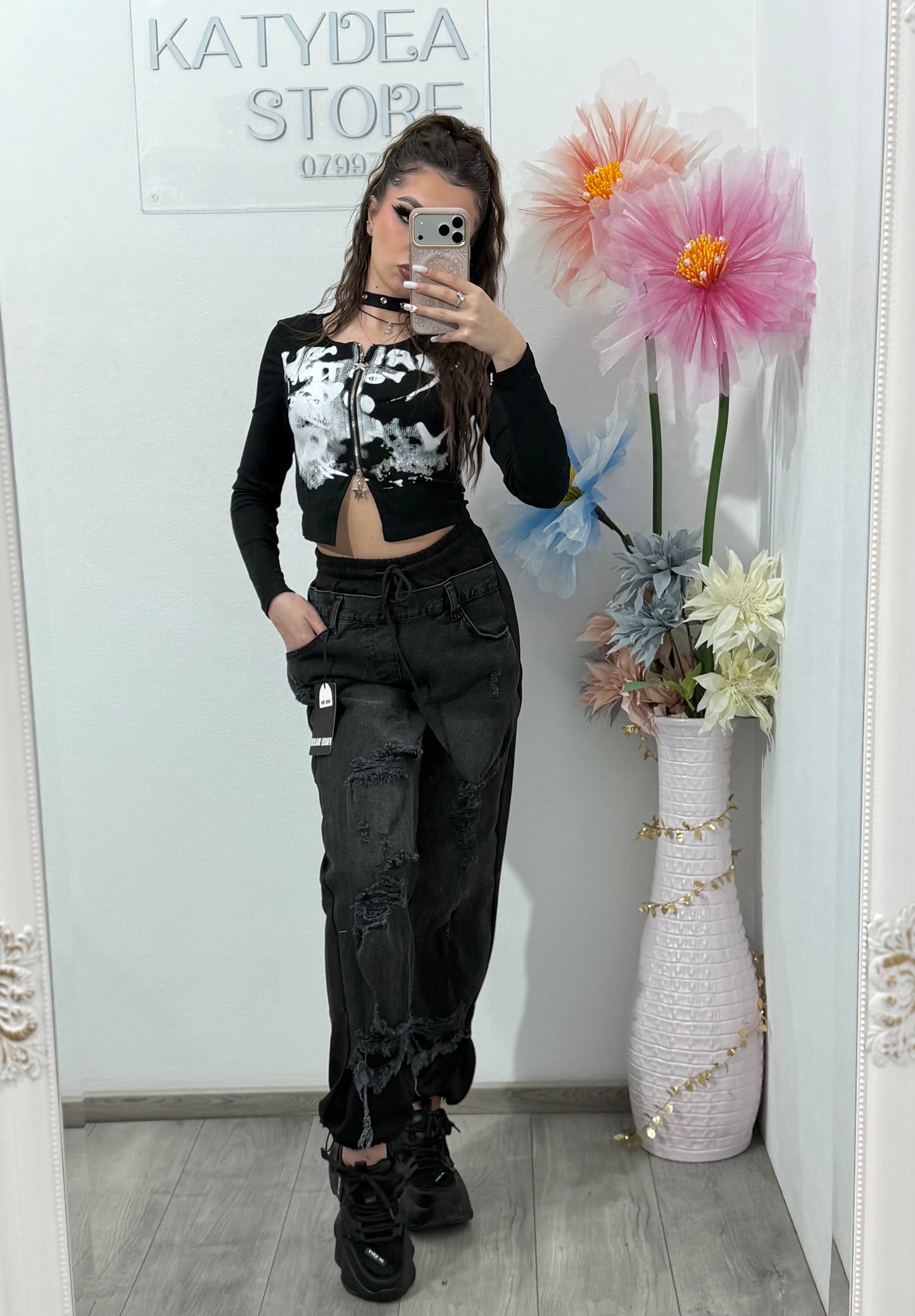 Pantaloni jeans cu design patchwork & efect ripped ALICE