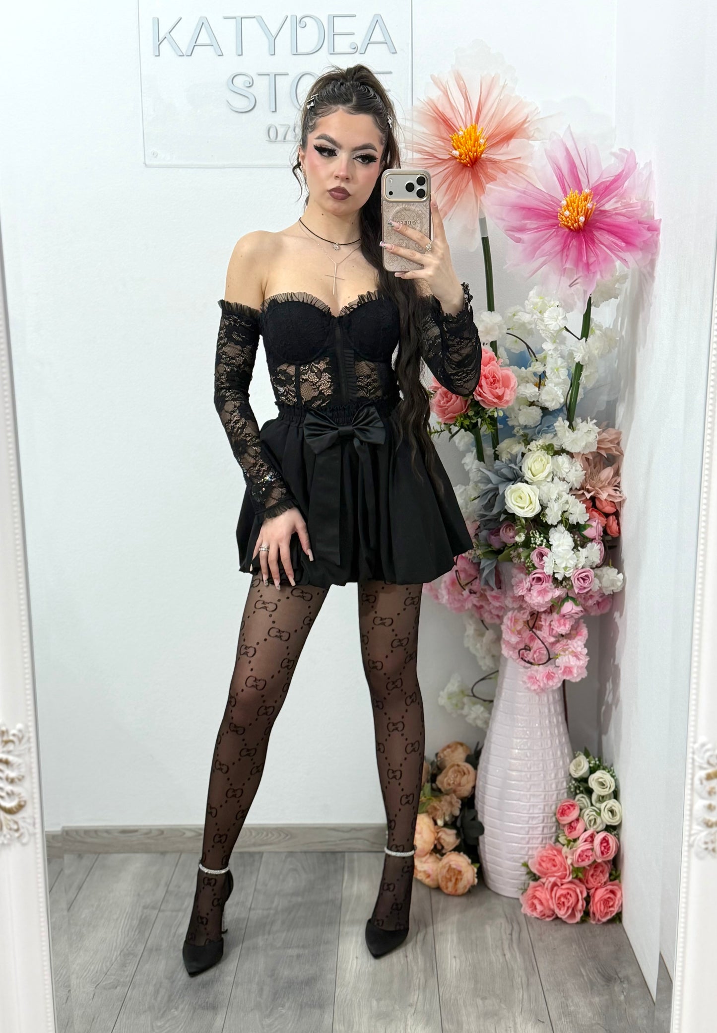 Top elegant din dantelă MISS