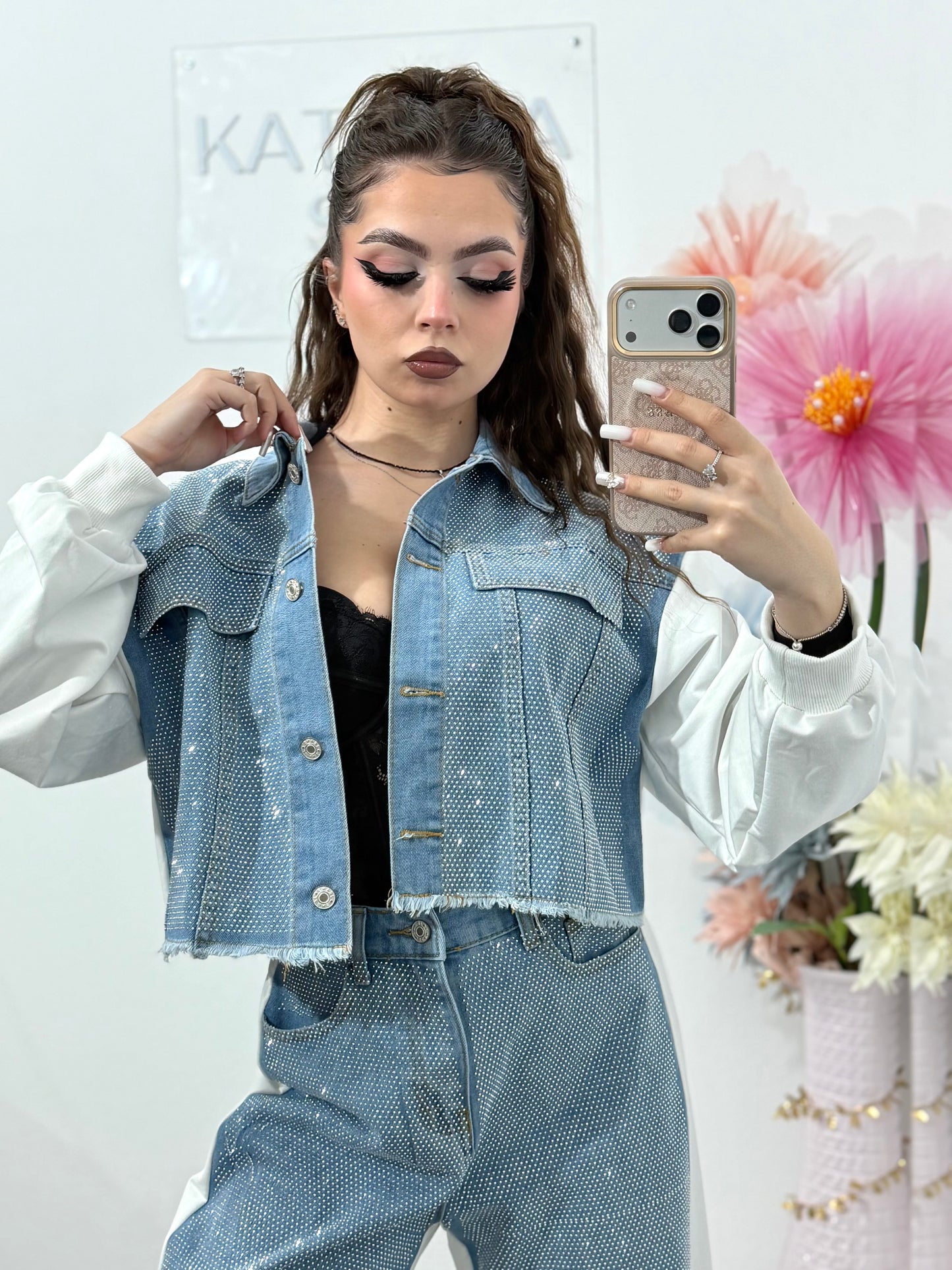 Compleu din denim cu strasuri – geacă & pantaloni ANDREEA