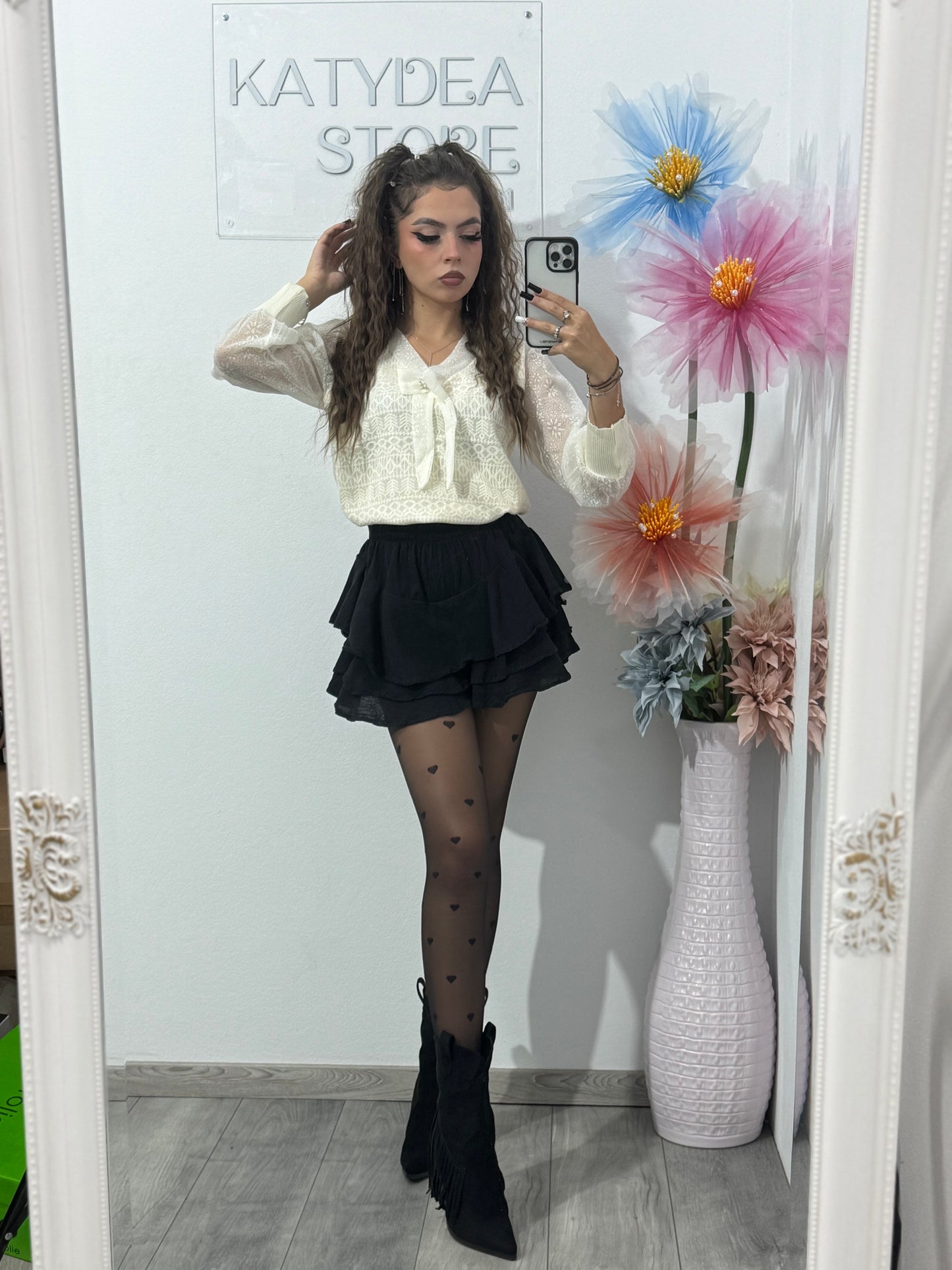 Bluză din dantelă cu fundiță Fiona