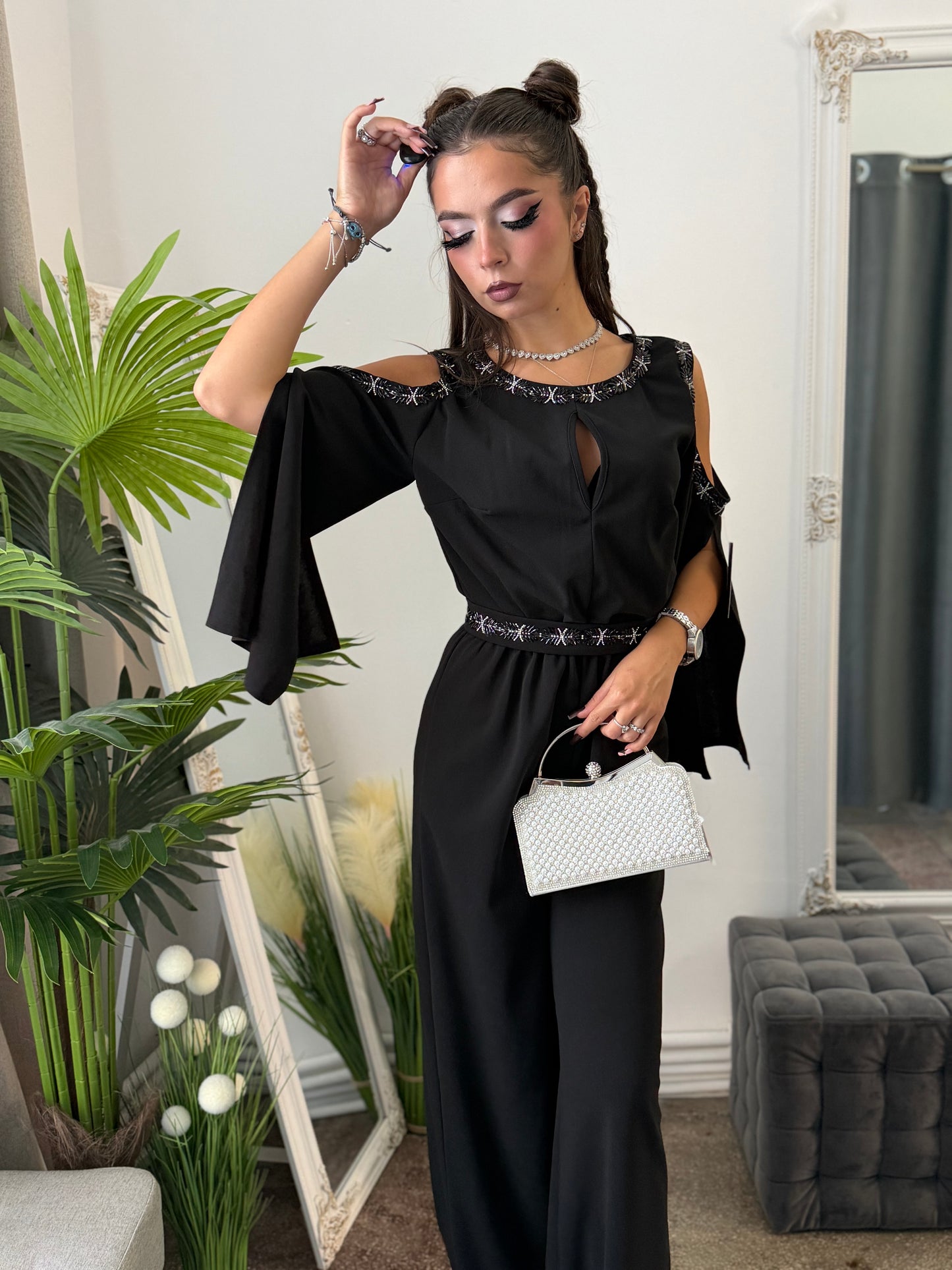 Salopetă elegantă neagra cu detalii argintii ELSA