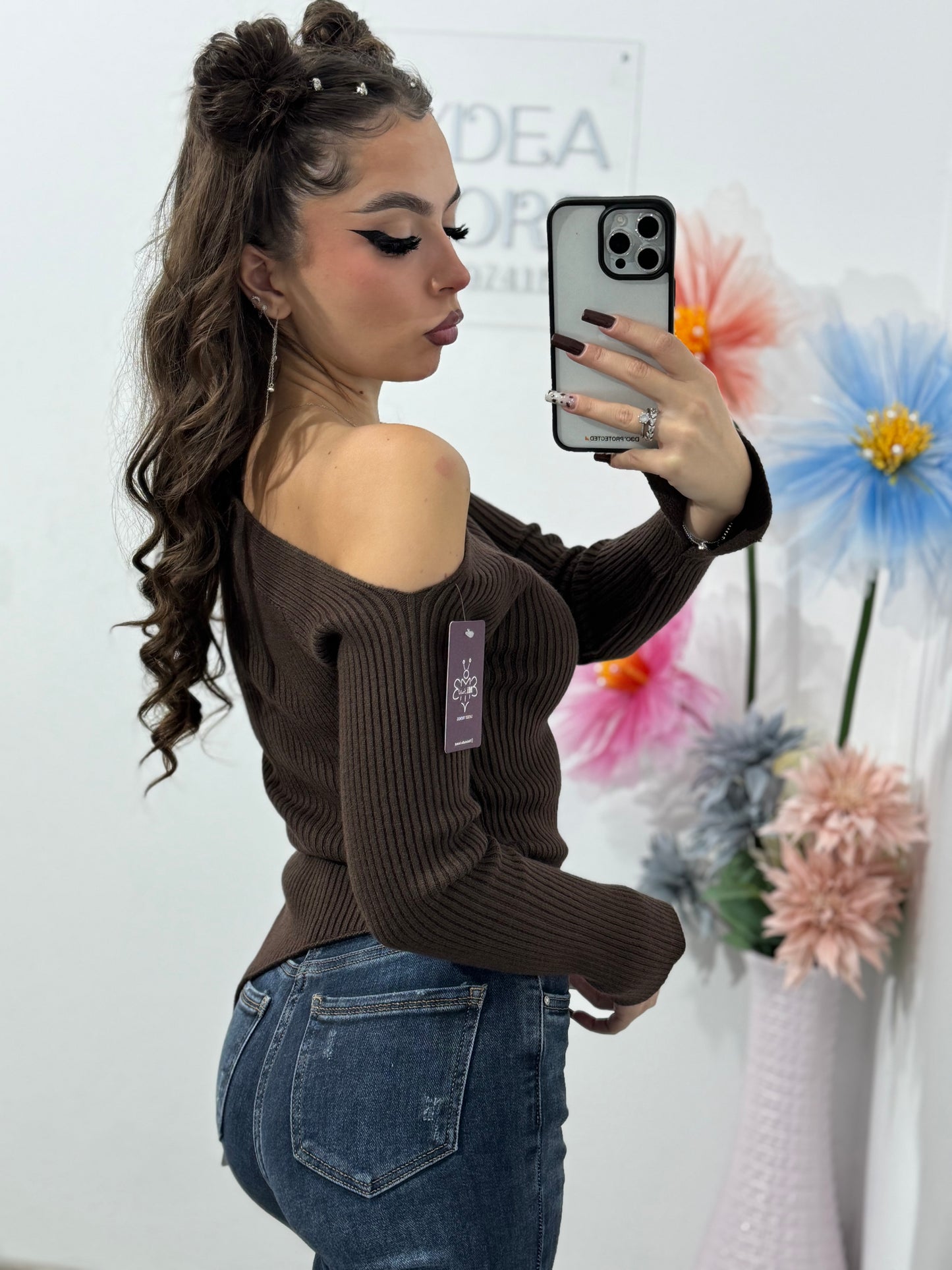 Bluză pe un umăr din tricot ANNA