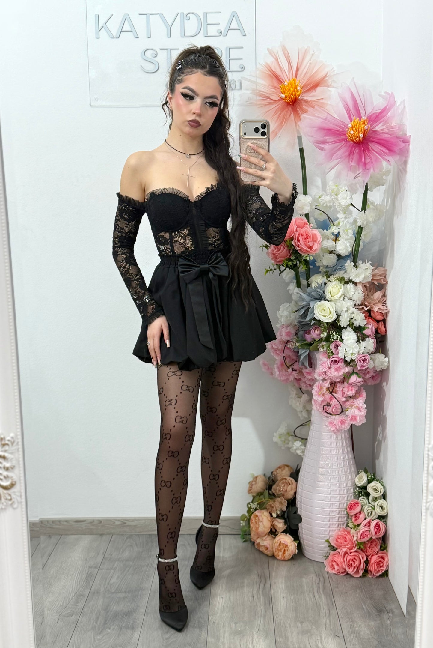 Top elegant din dantelă MISS