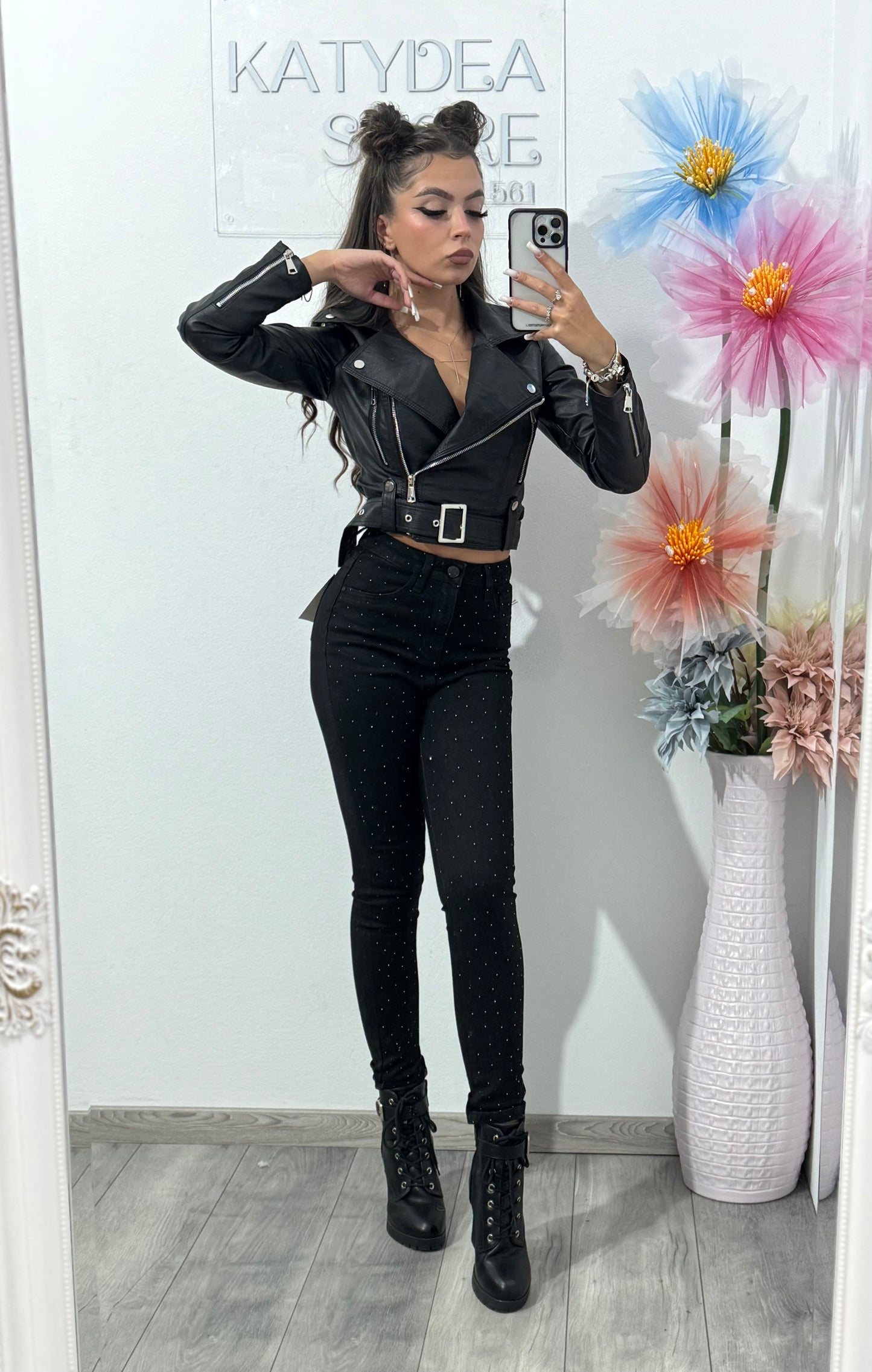 Jeans skinny negri Carla cu cristale ștanțate