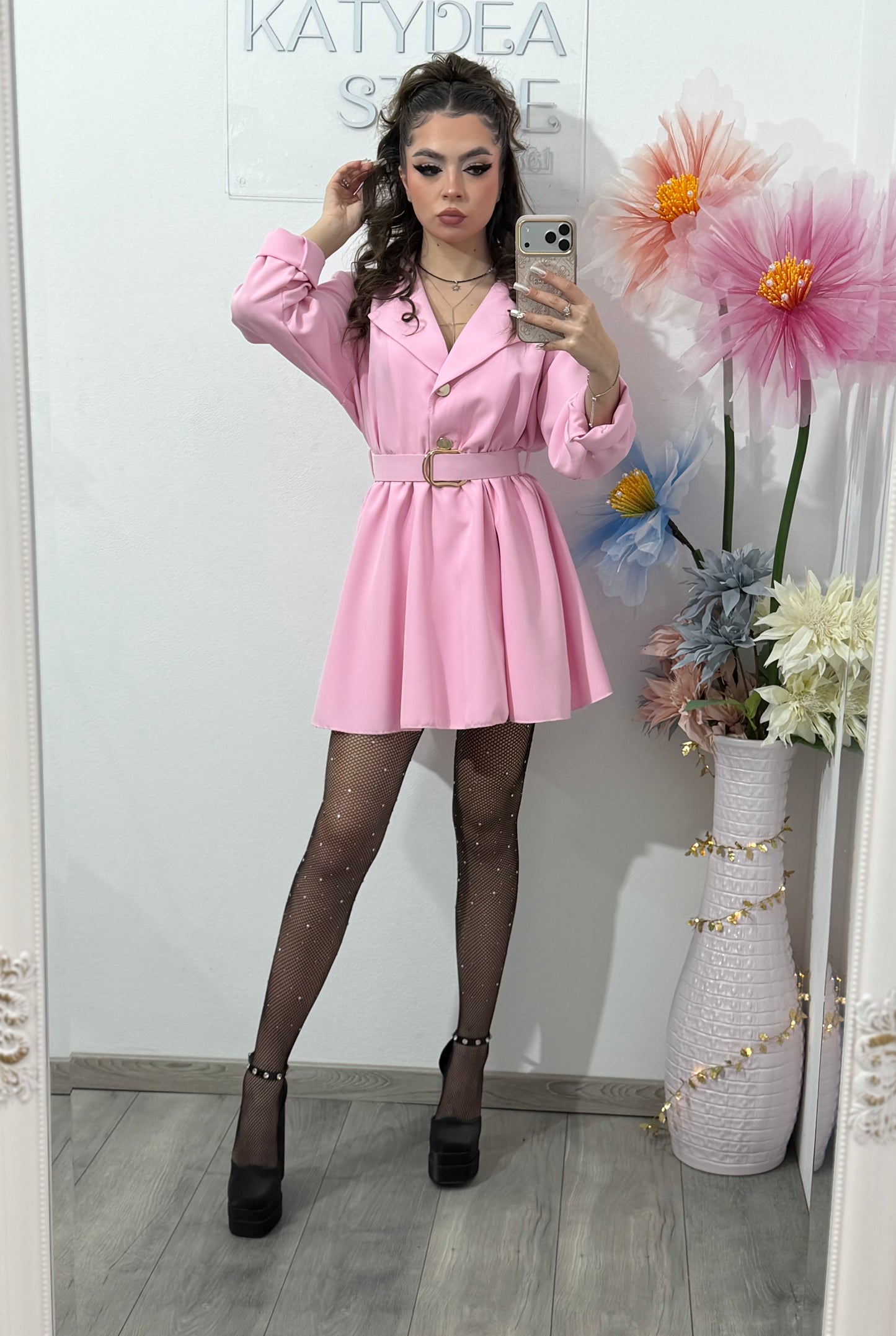 Salopetă eleganta roz RALUKA