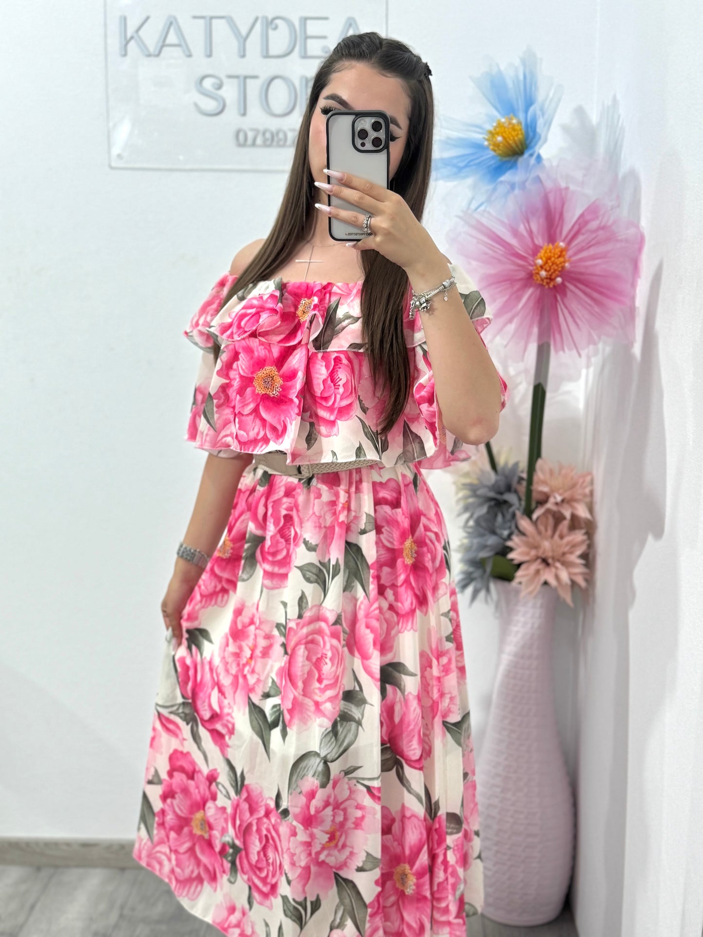 Rochie cu imprimeu floral roz