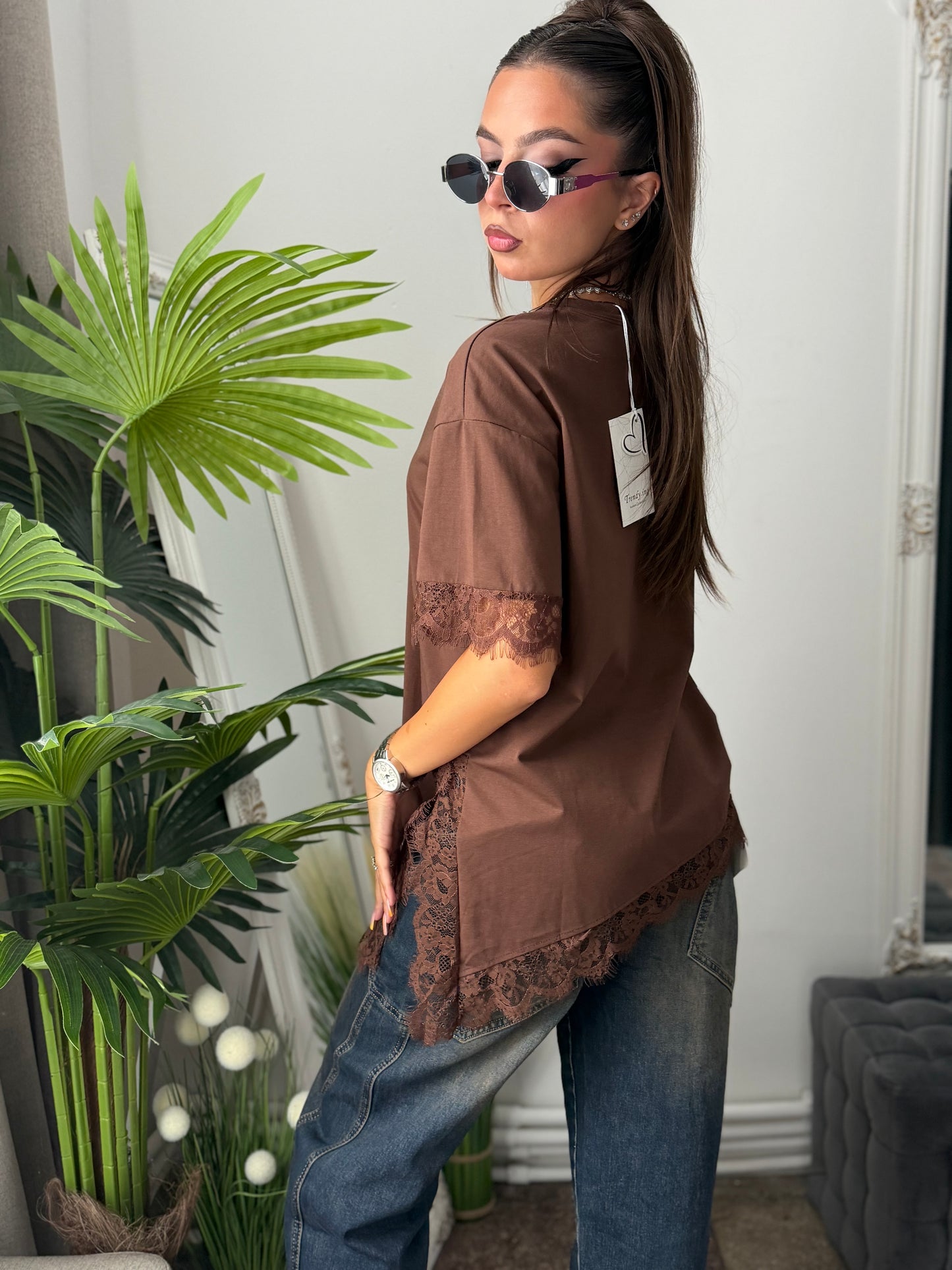 Tricou cu dantelă maro SARA