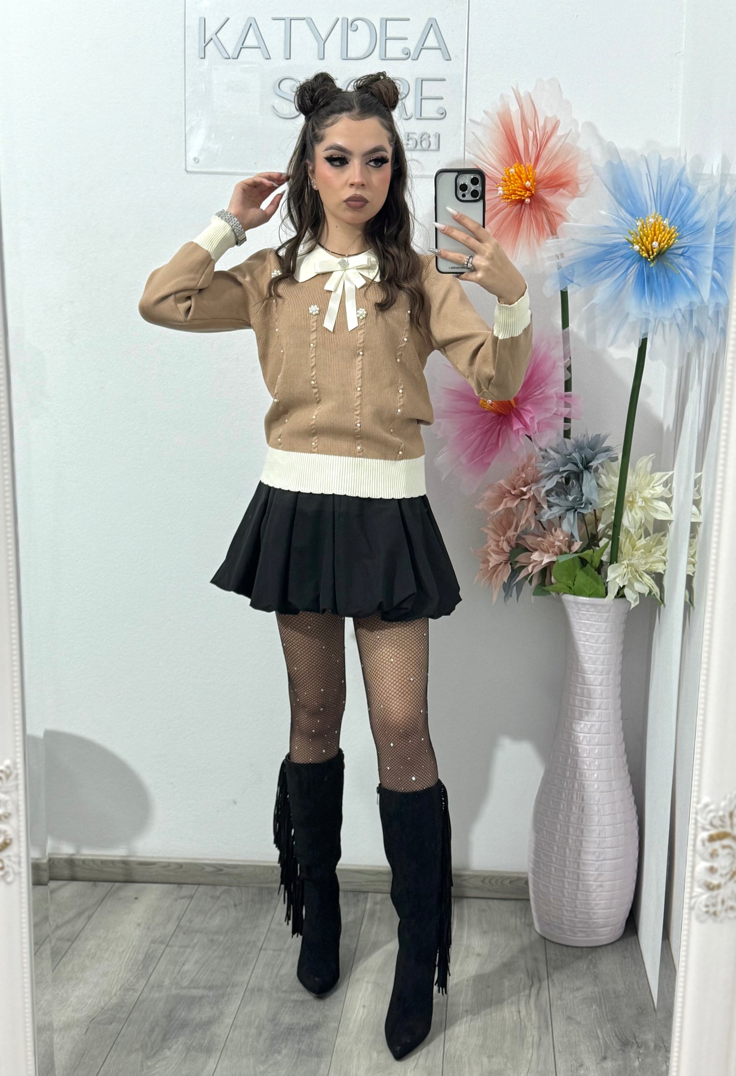 Bluză cu fundiță și perle ELEGANCE