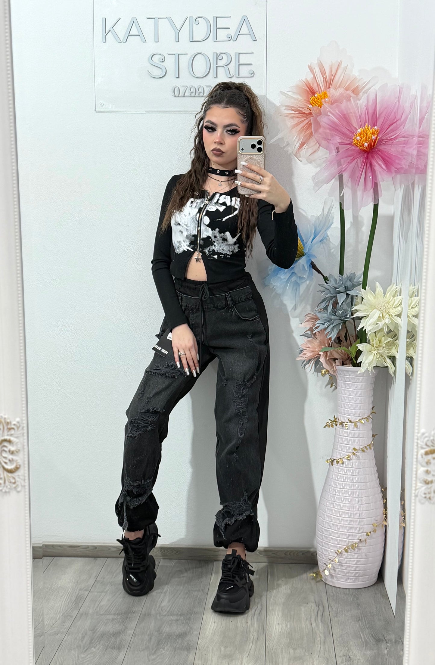 Pantaloni jeans cu design patchwork & efect ripped ALICE