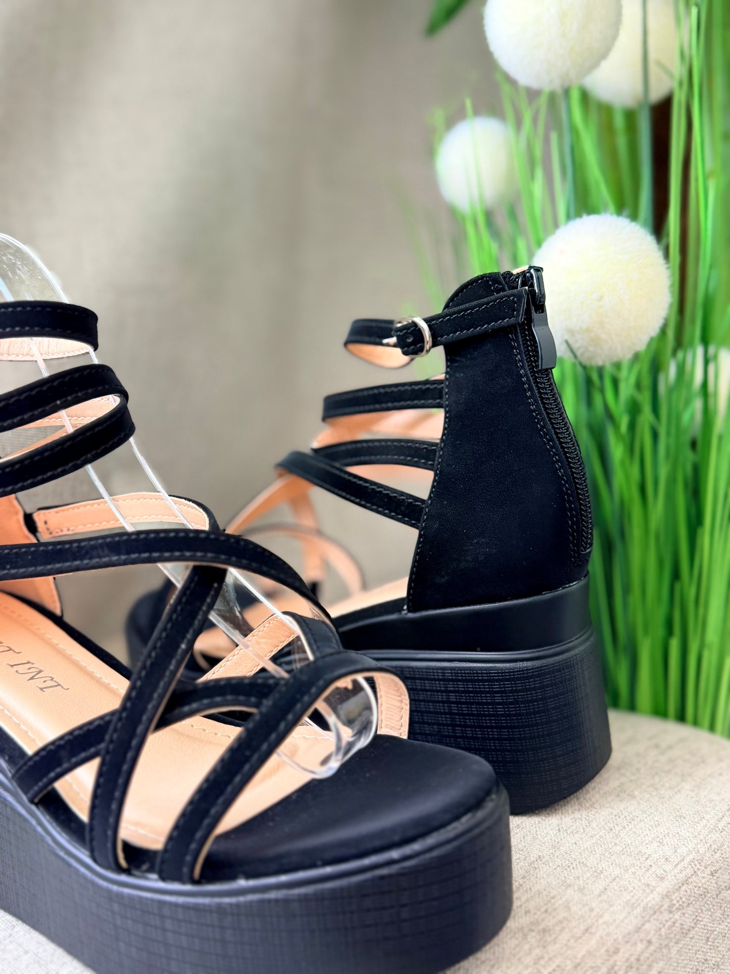 Sandale negre cu barete ALICE
