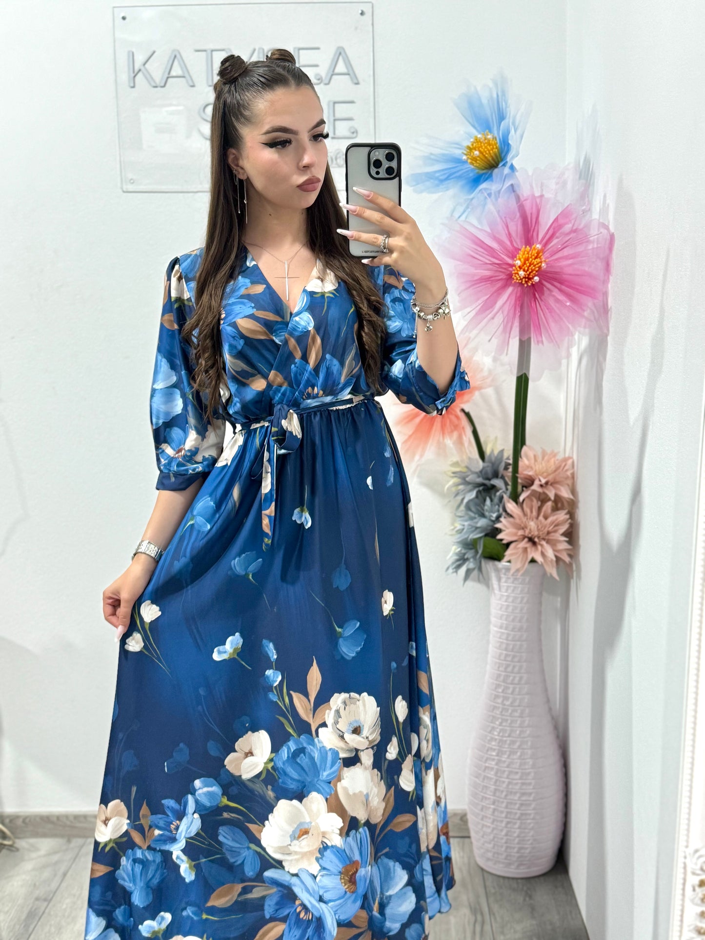 Rochie satinata cu imprimeu floral Bella