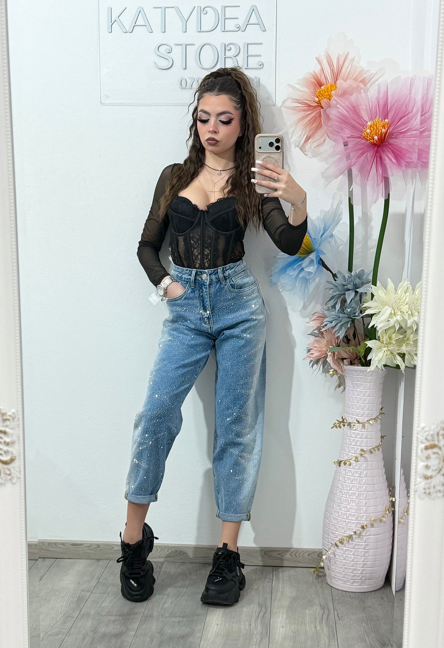 Blugi momfit albaștri cu cristale CARLA